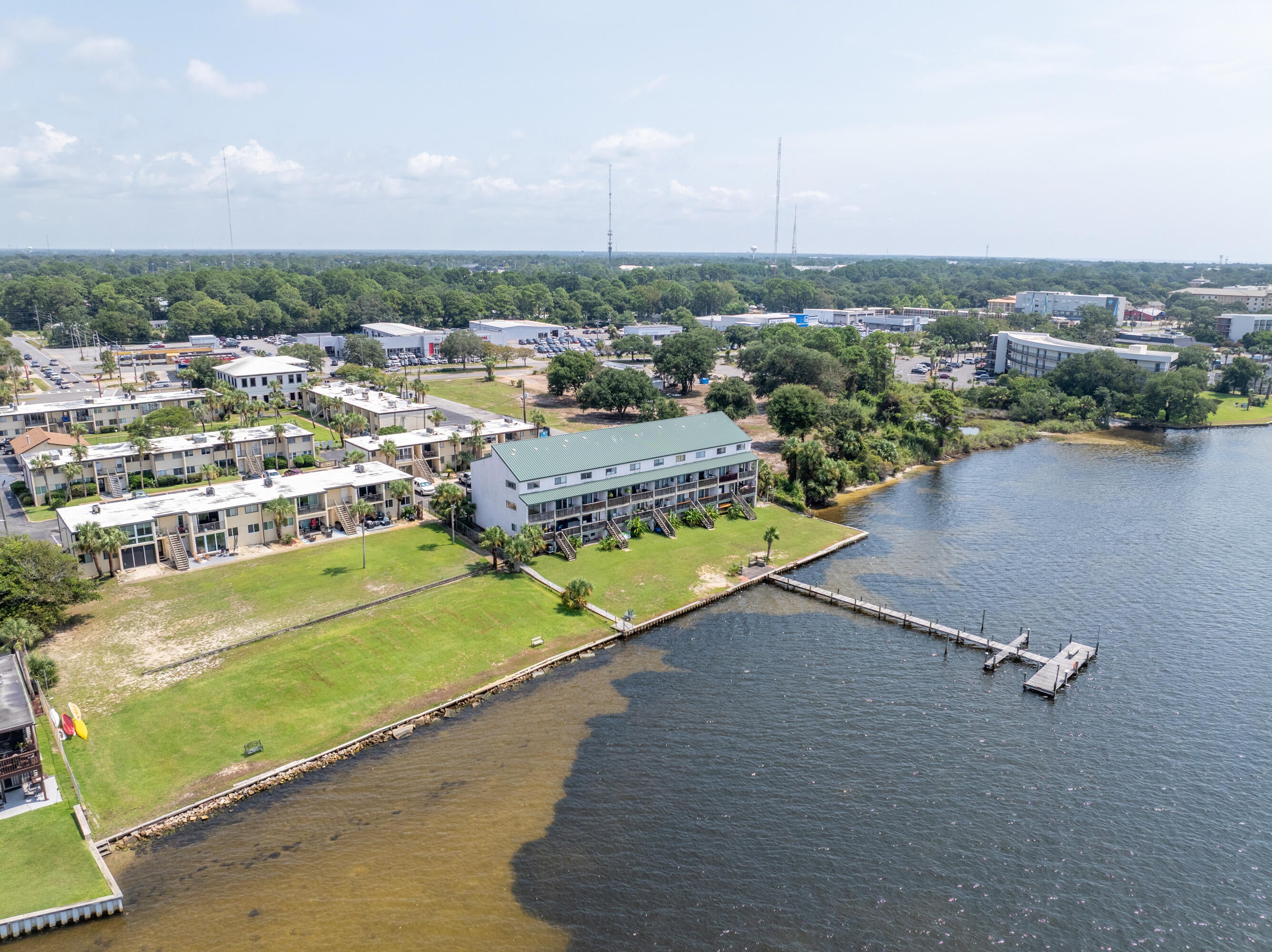 SEA PALM CONDO - Residential