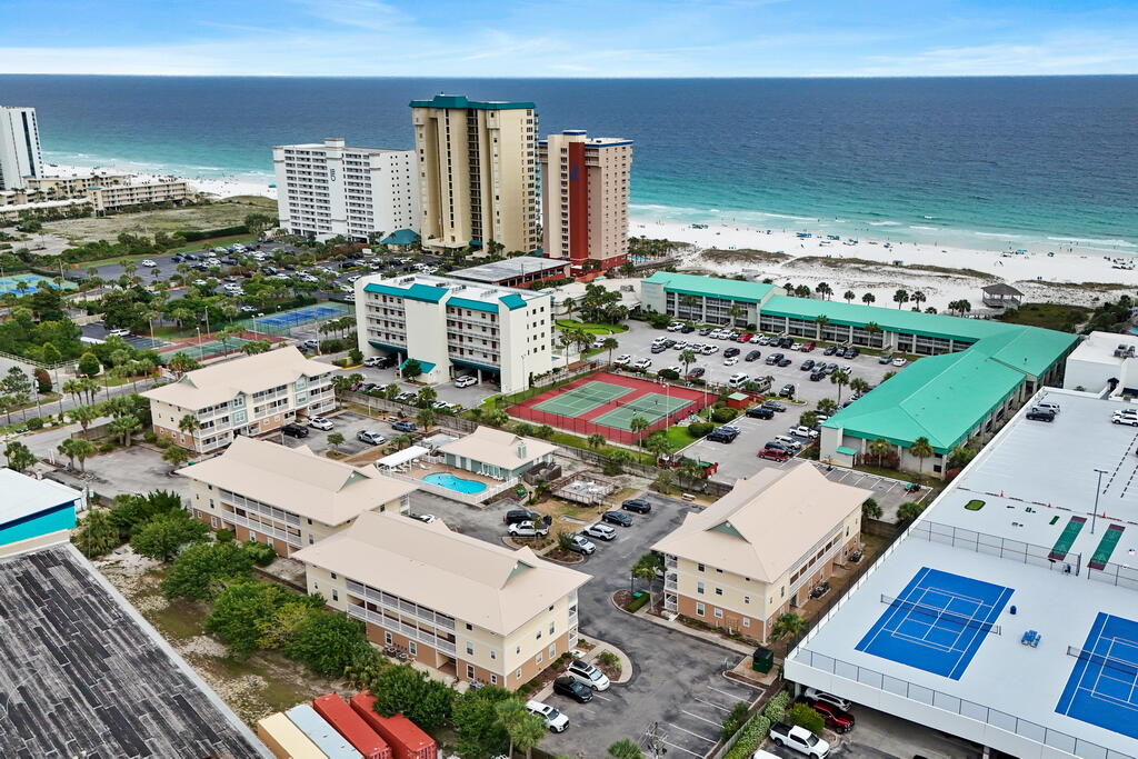 ST MARTIN BEACHWALK VILLAS - Residential