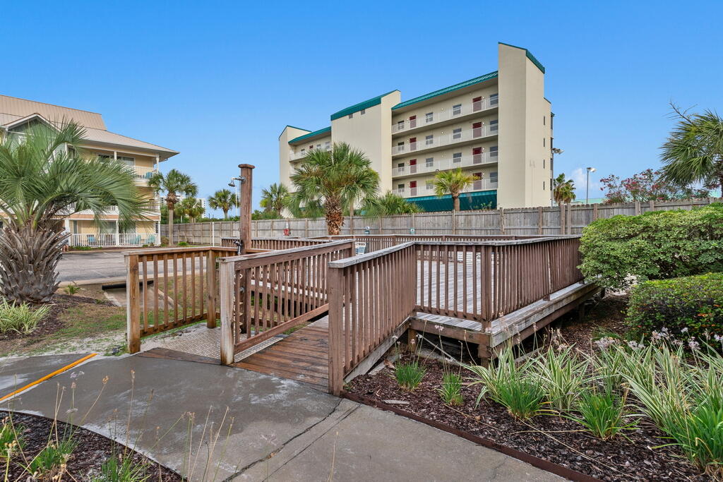 ST MARTIN BEACHWALK VILLAS - Residential