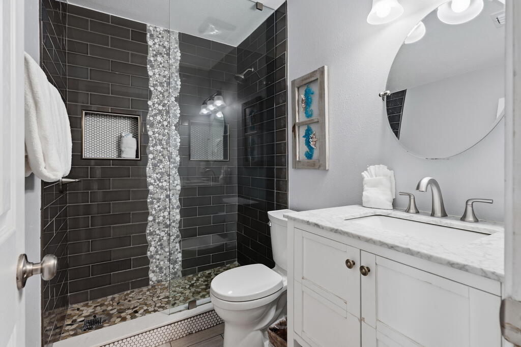 ST MARTIN BEACHWALK VILLAS - Residential