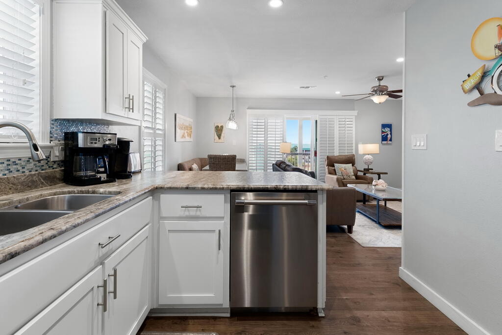 ST MARTIN BEACHWALK VILLAS - Residential