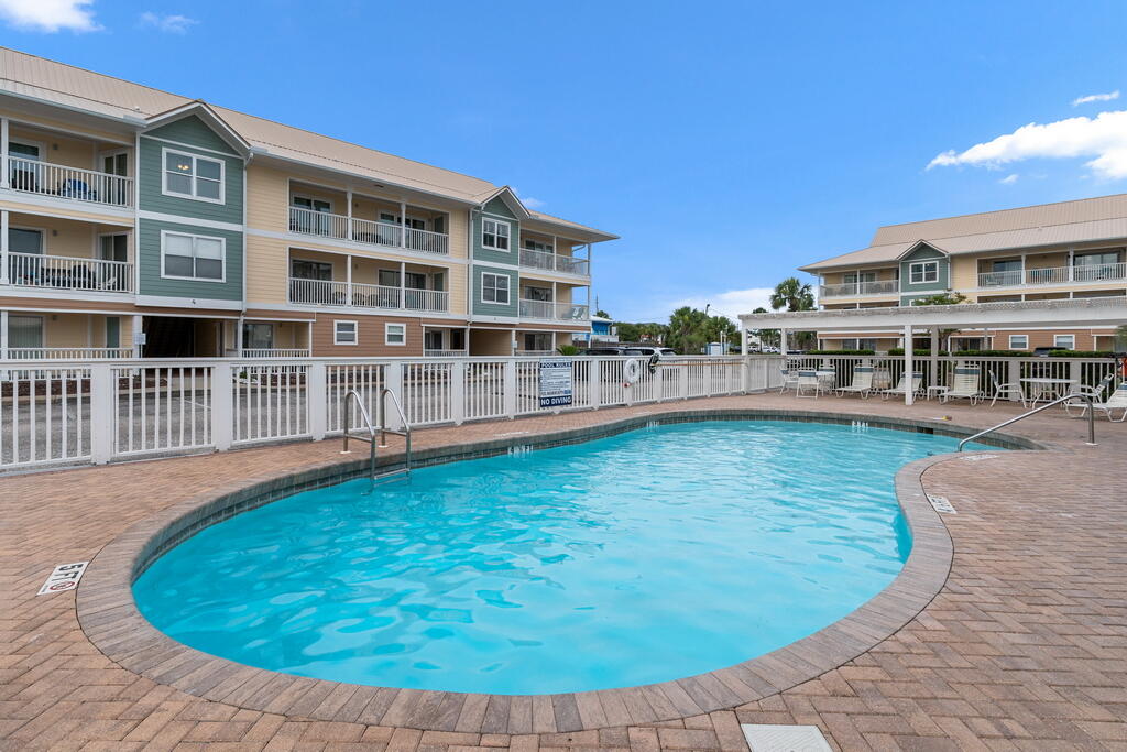 ST MARTIN BEACHWALK VILLAS - Residential