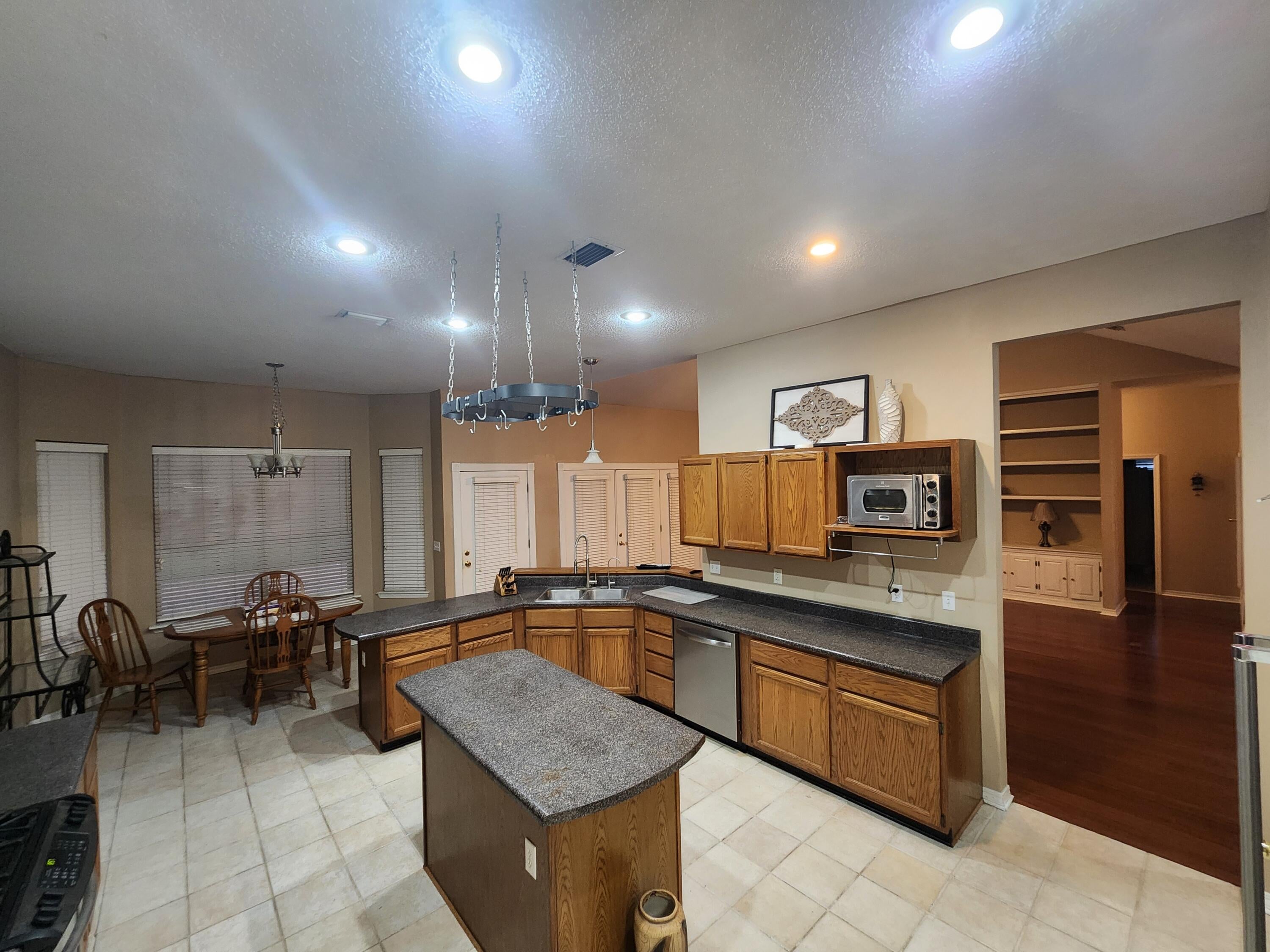 Parkwood Estates Ph 5/Bluewater - Residential