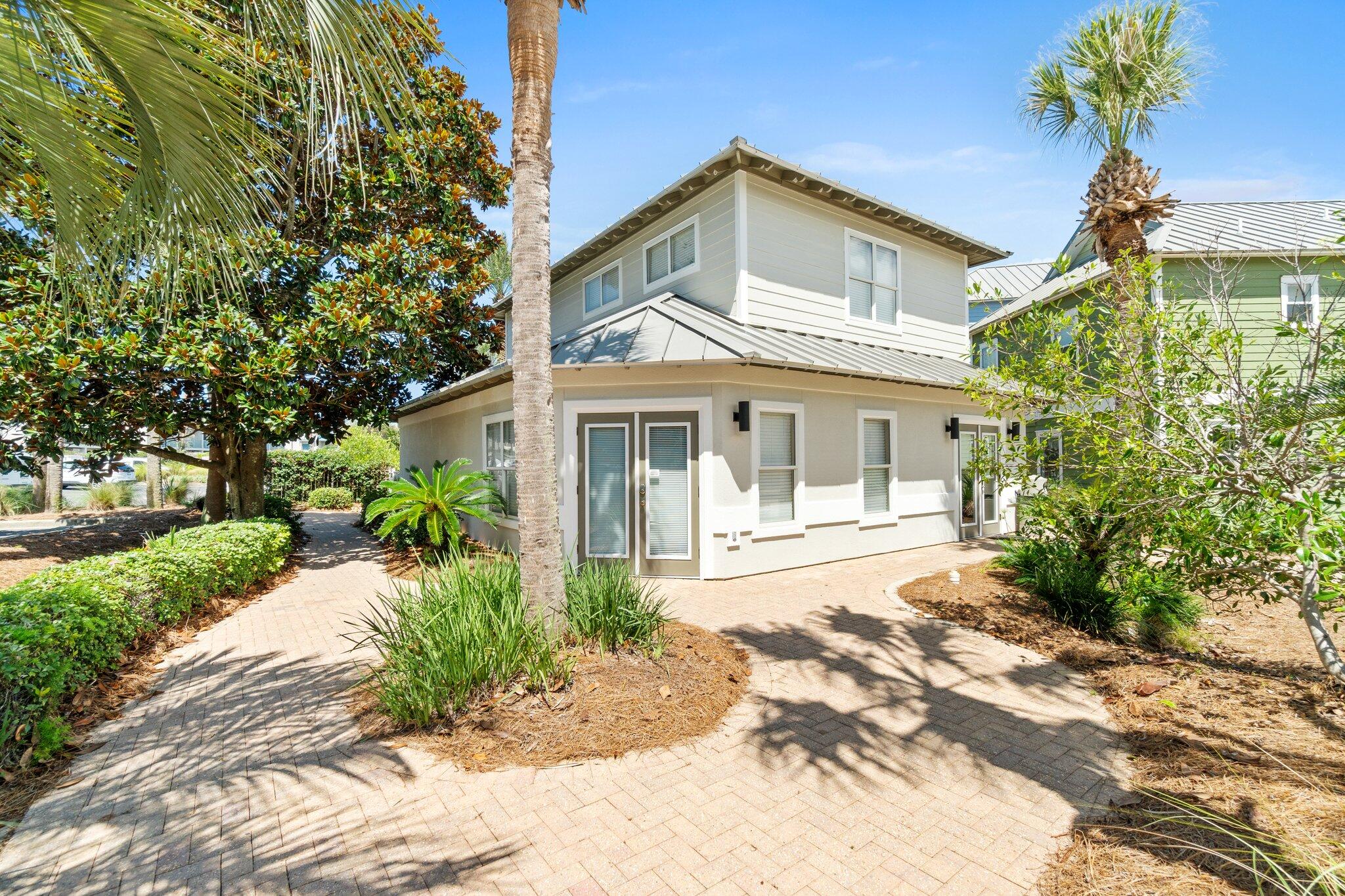 BEACH RETREAT - Residential