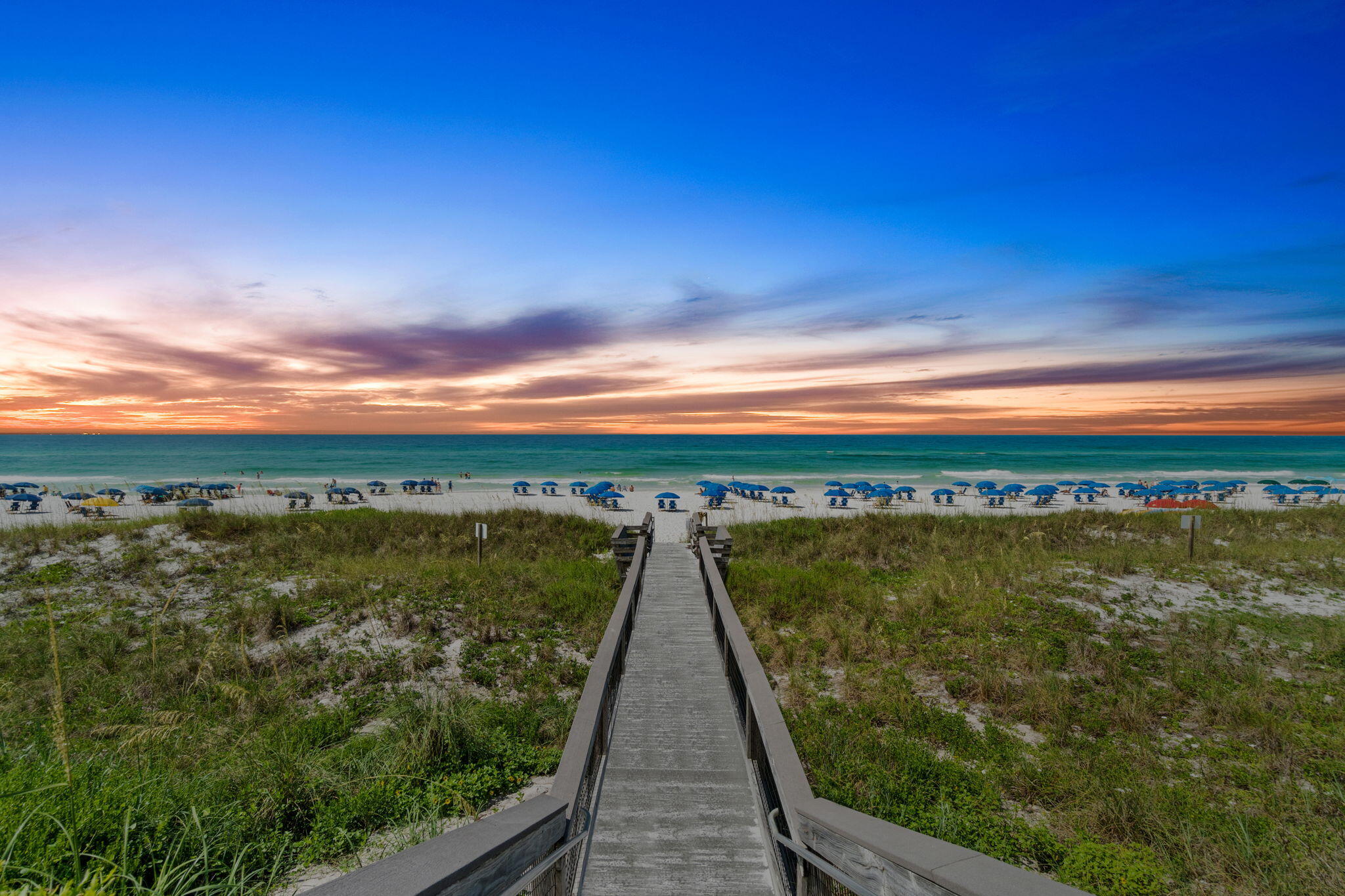 BEACH RETREAT - Residential