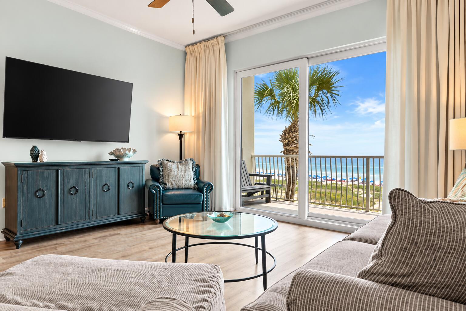 BEACH RETREAT - Residential