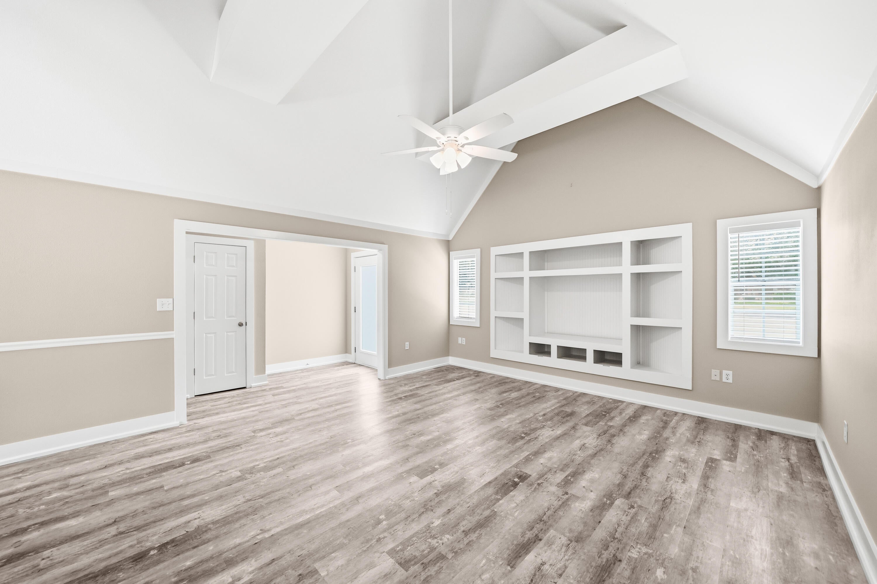 PINEWOOD ESTATES - Residential Lease