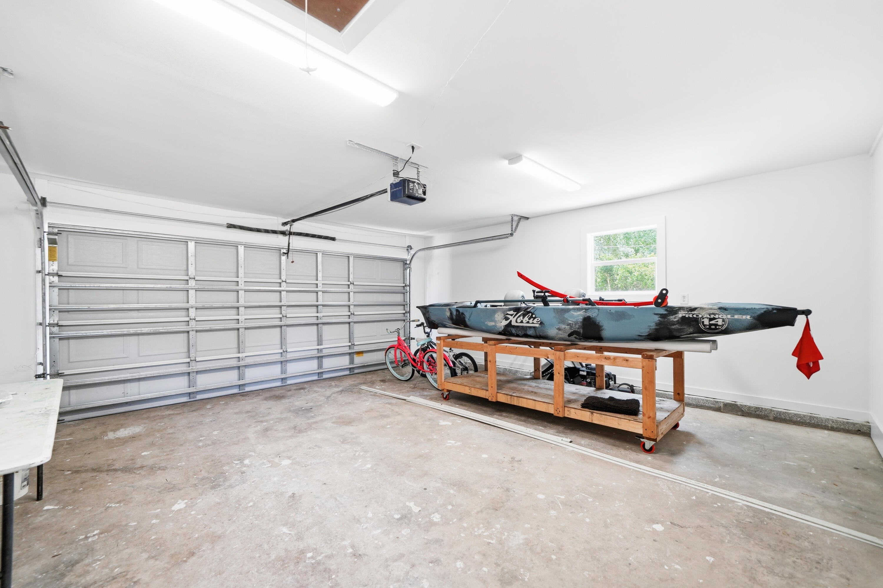 PINEWOOD ESTATES - Residential Lease