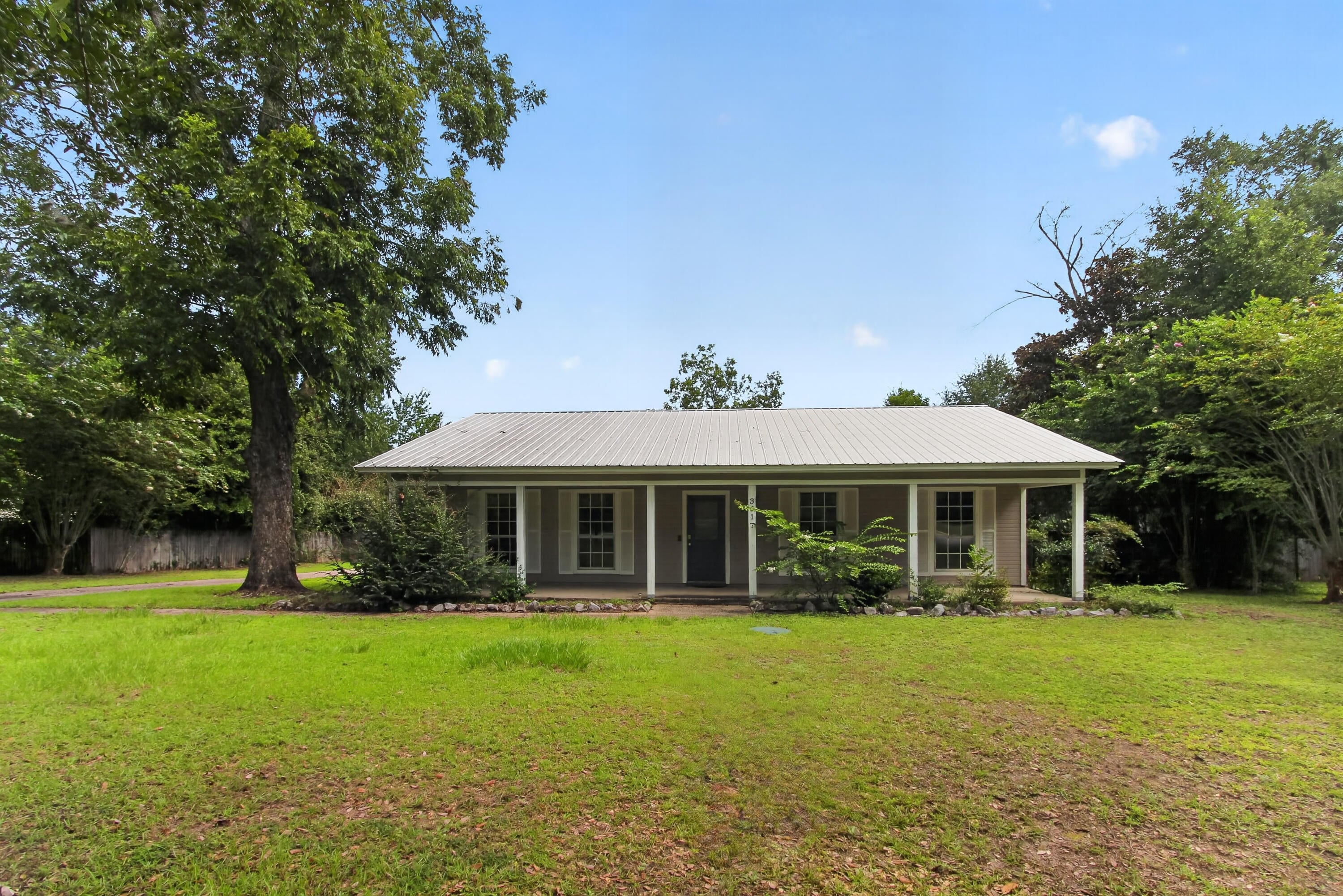 STAFFORD ESTATESe - Residential Lease