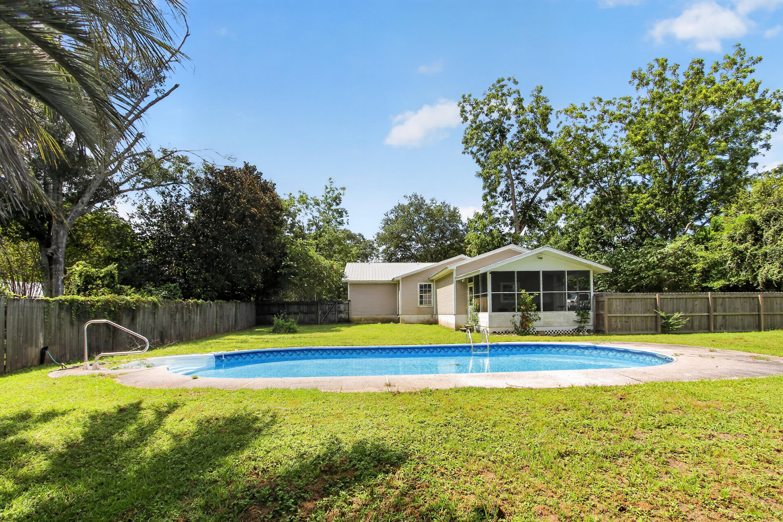 STAFFORD ESTATESe - Residential Lease