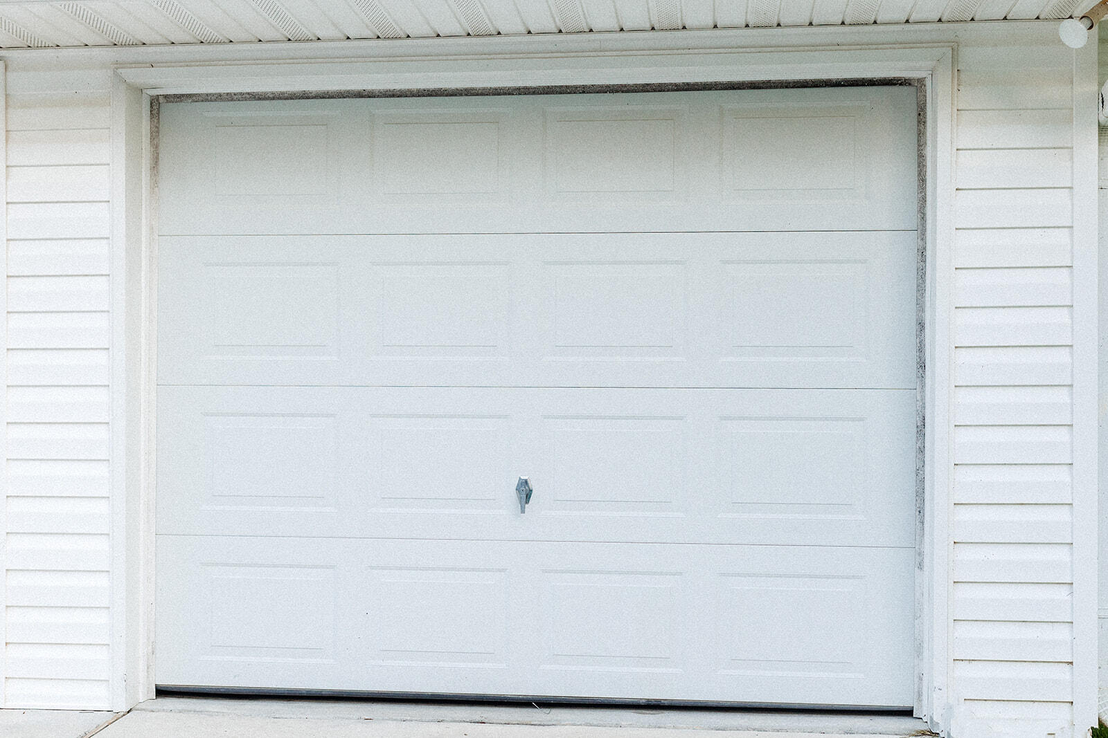 CRESTVIEW SUBURB - Residential Lease
