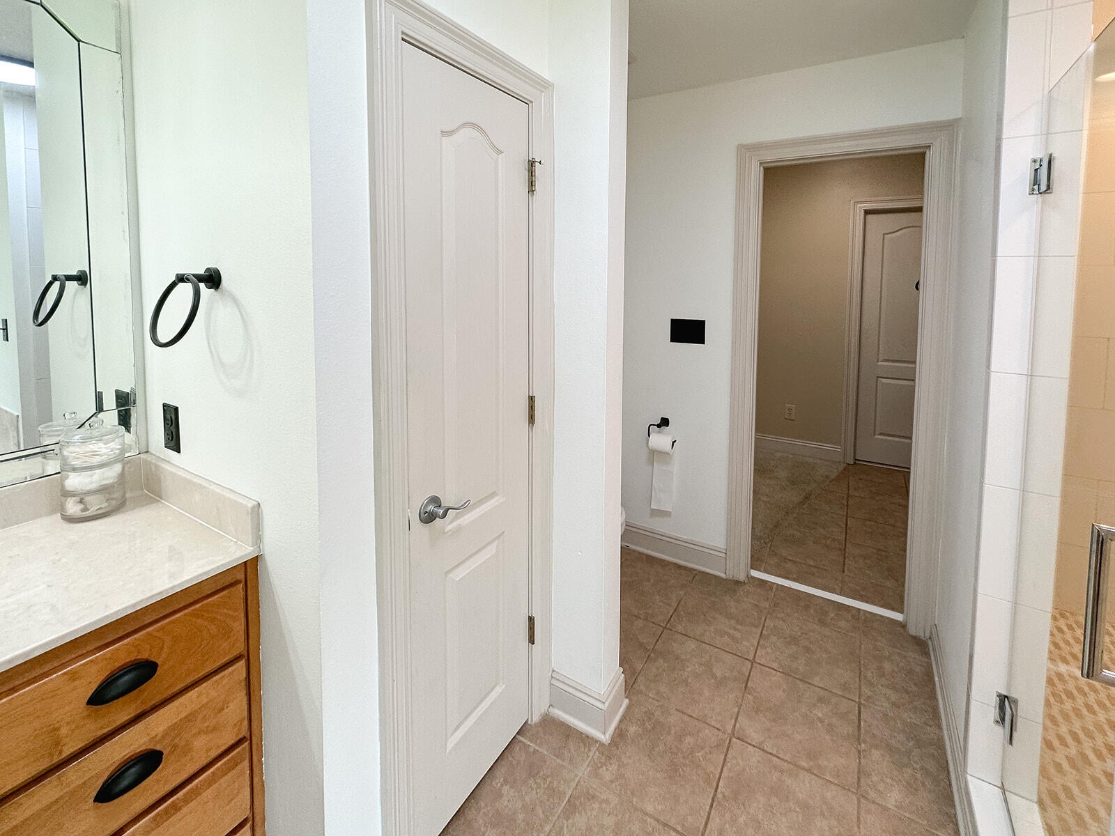 CRESTVIEW SUBURB - Residential Lease