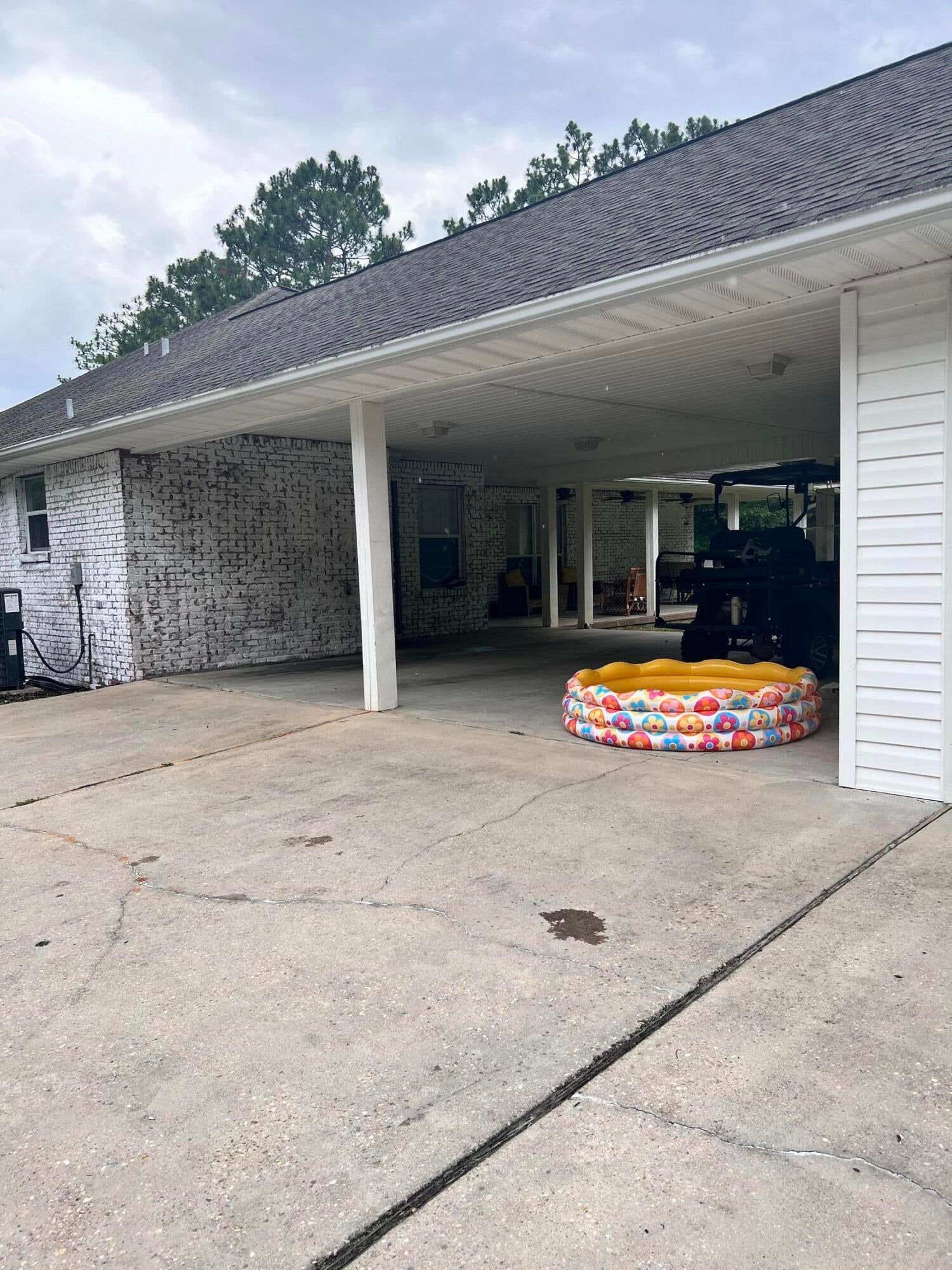 CRESTVIEW SUBURB - Residential Lease