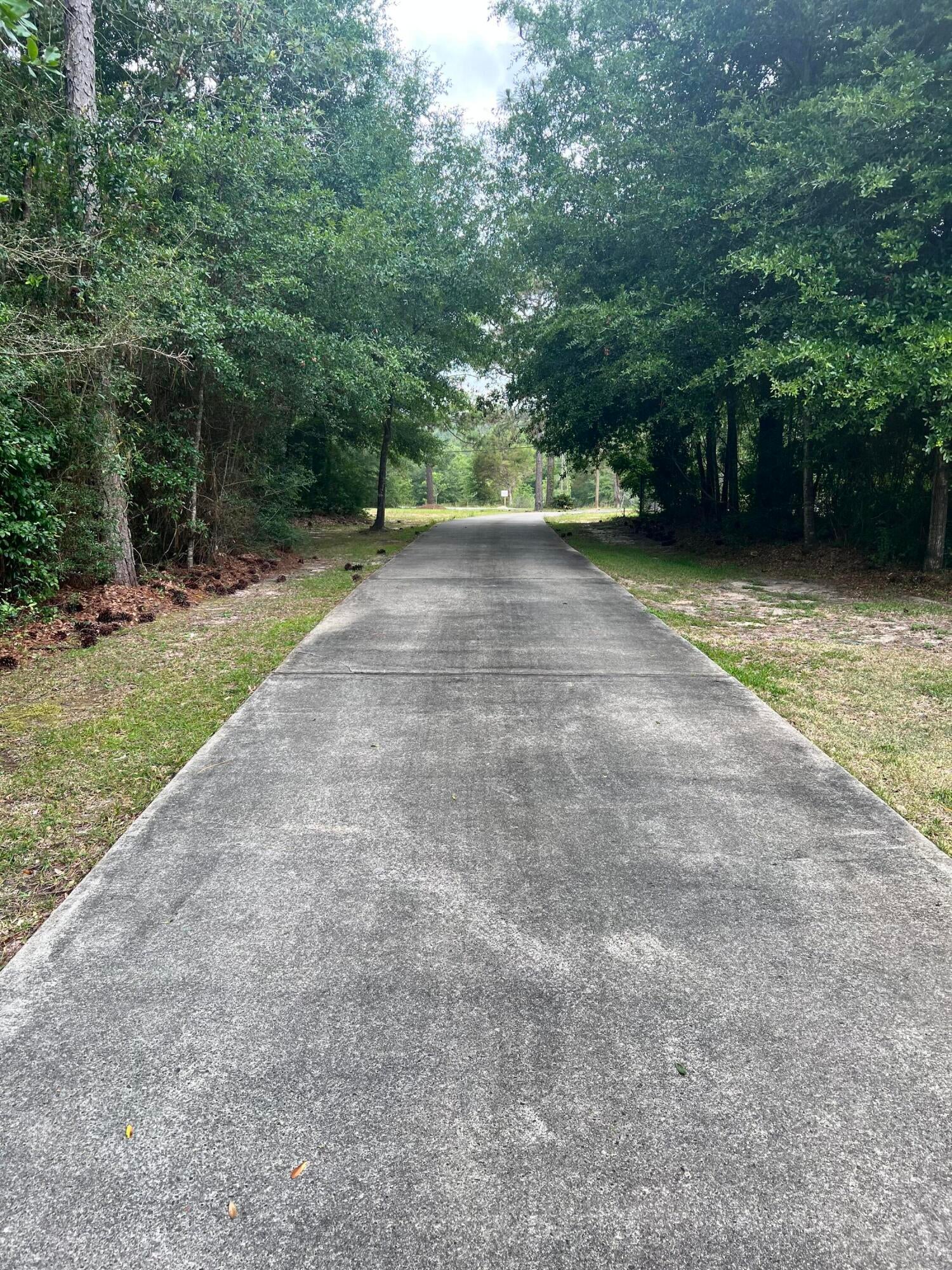 CRESTVIEW SUBURB - Residential Lease