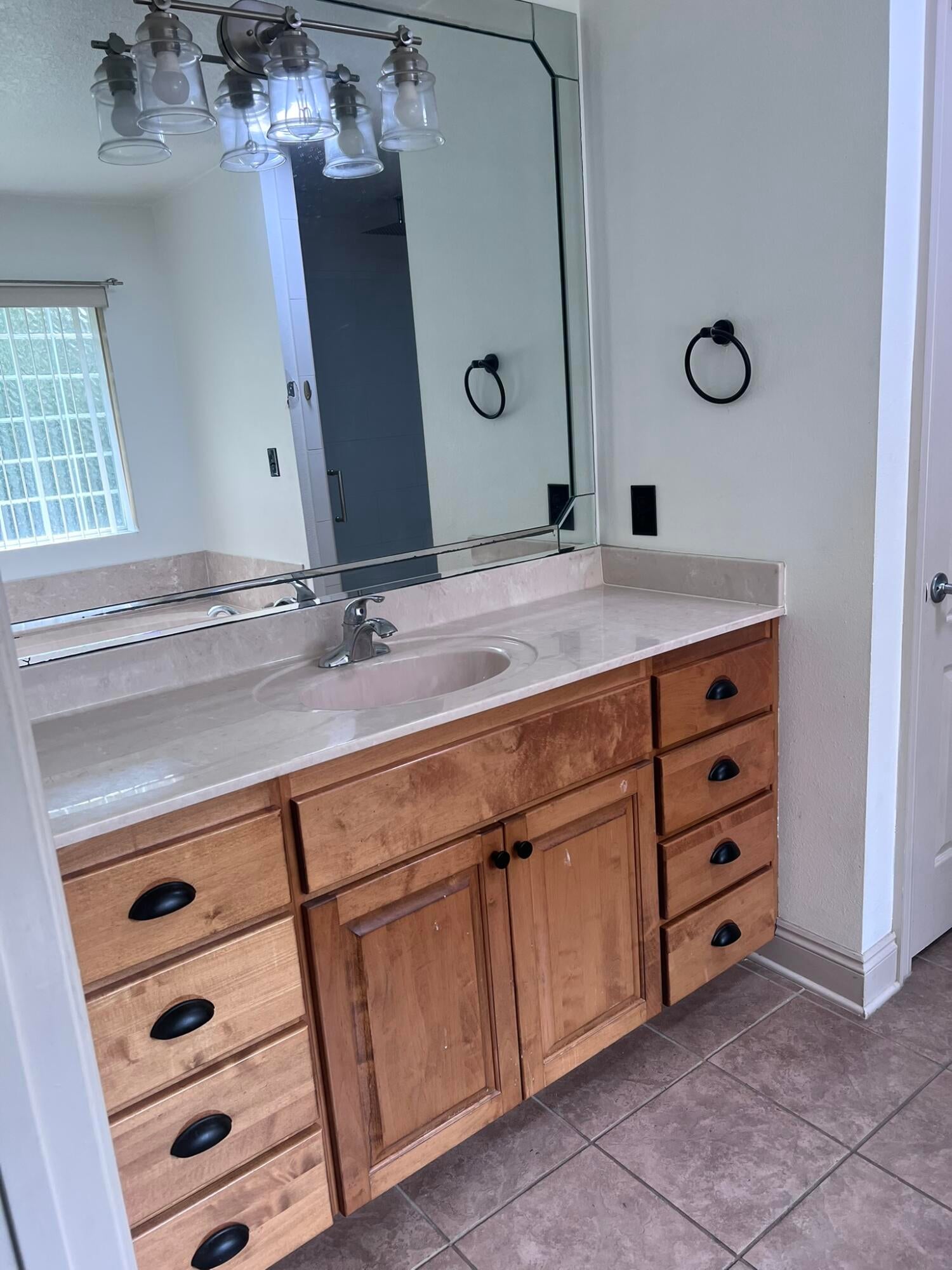 CRESTVIEW SUBURB - Residential Lease