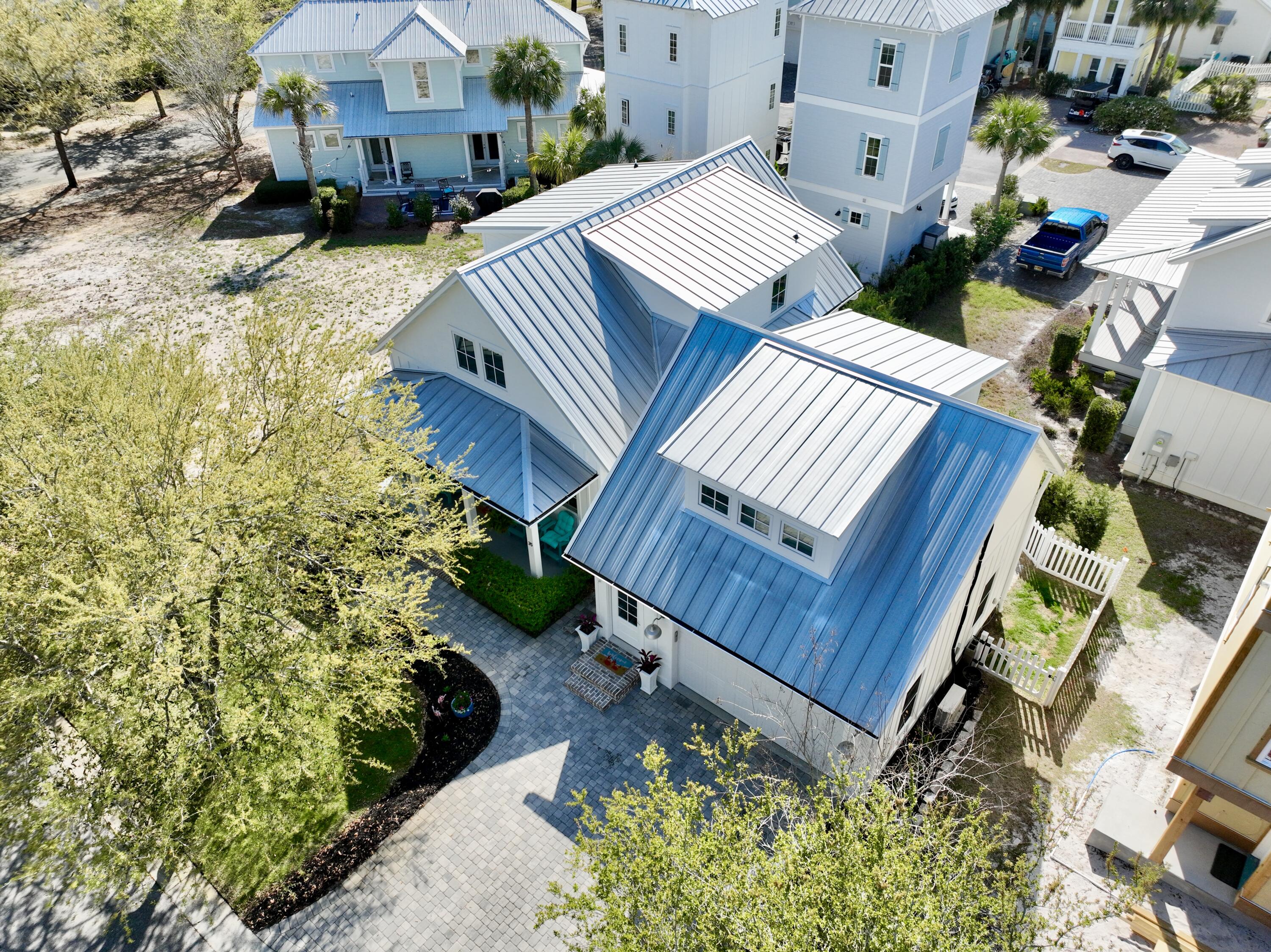 VILLAGE AT BLUE MOUNTAIN BEACH - Residential