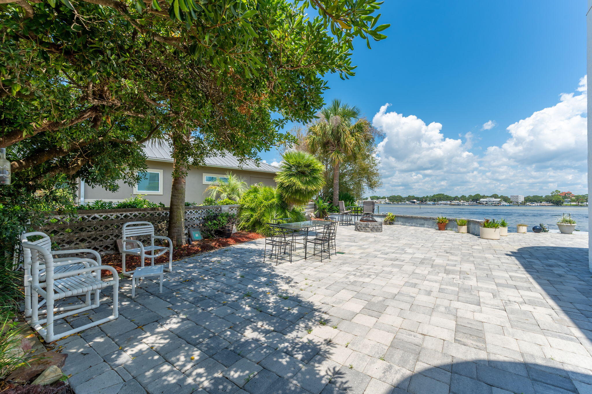 SANTA ROSA ISLAND - Residential