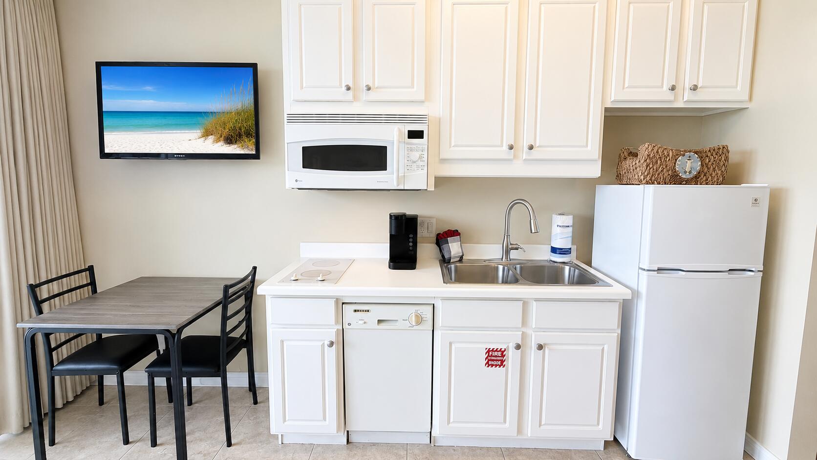 DESTIN WEST GULFSIDE VILLAS - Residential
