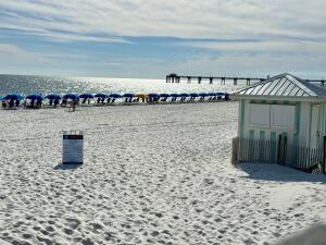 DESTIN WEST GULFSIDE VILLAS - Residential