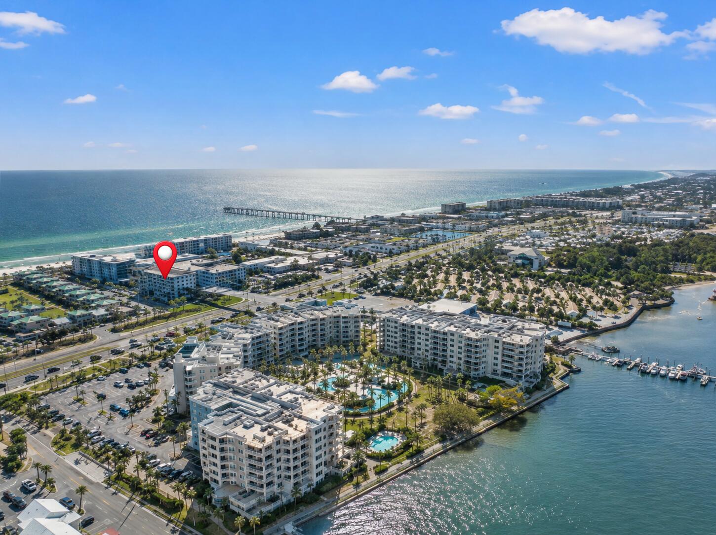 DESTIN WEST GULFSIDE VILLAS - Residential