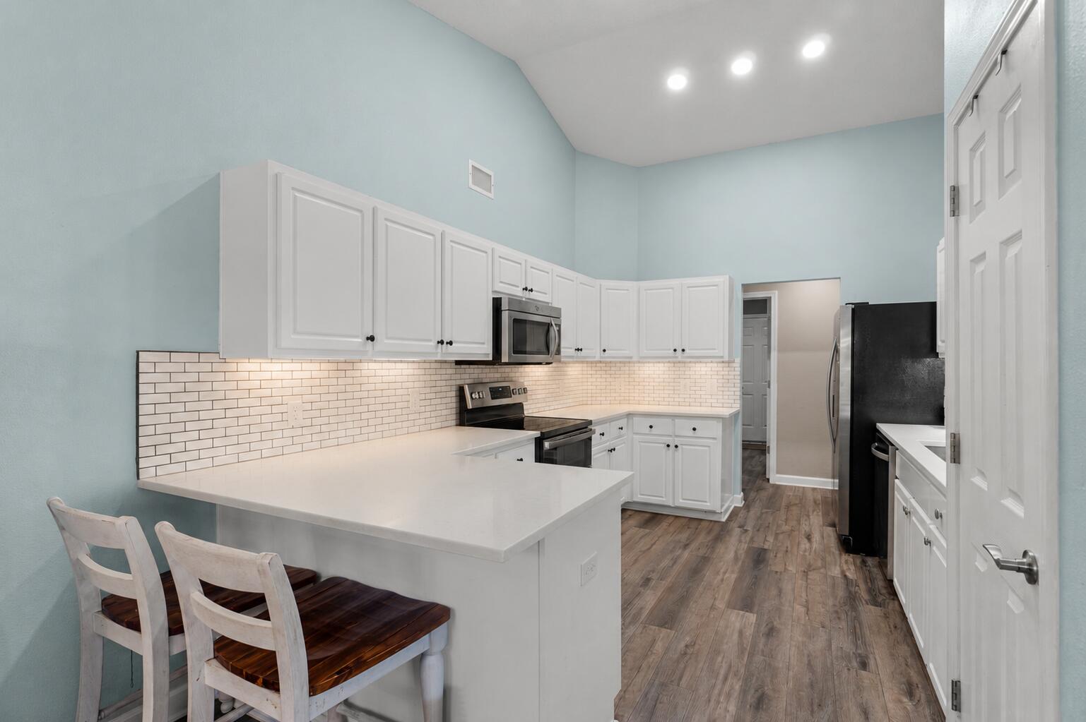 MARION MANOR - Residential