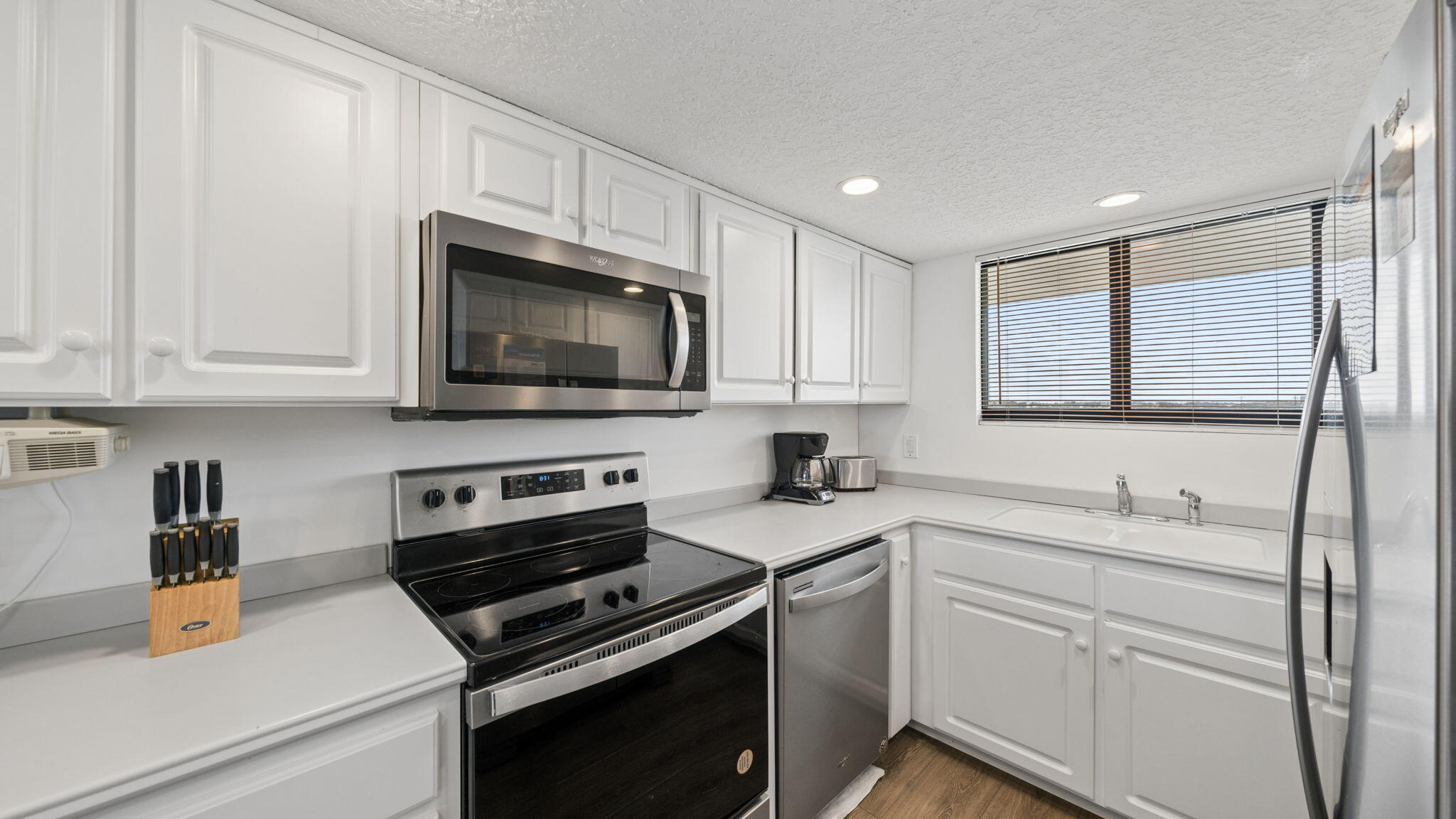 SUNDESTIN INTERNATIONAL CONDO - Residential