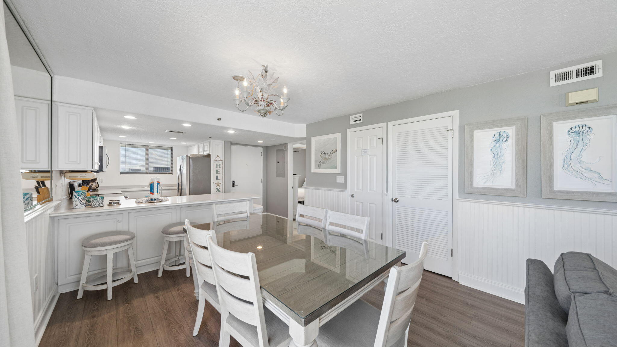 SUNDESTIN INTERNATIONAL CONDO - Residential
