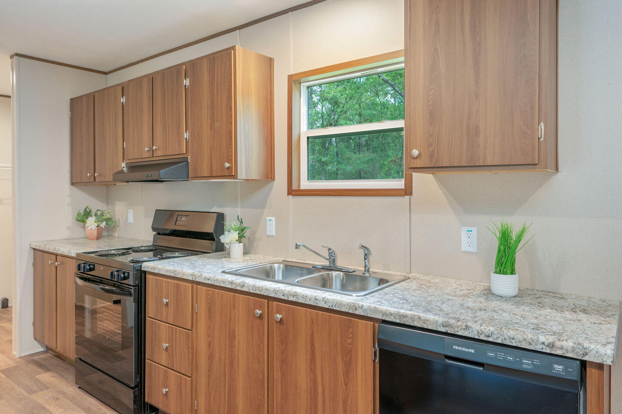OAKWOOD HILLS UNIT 1 - Residential