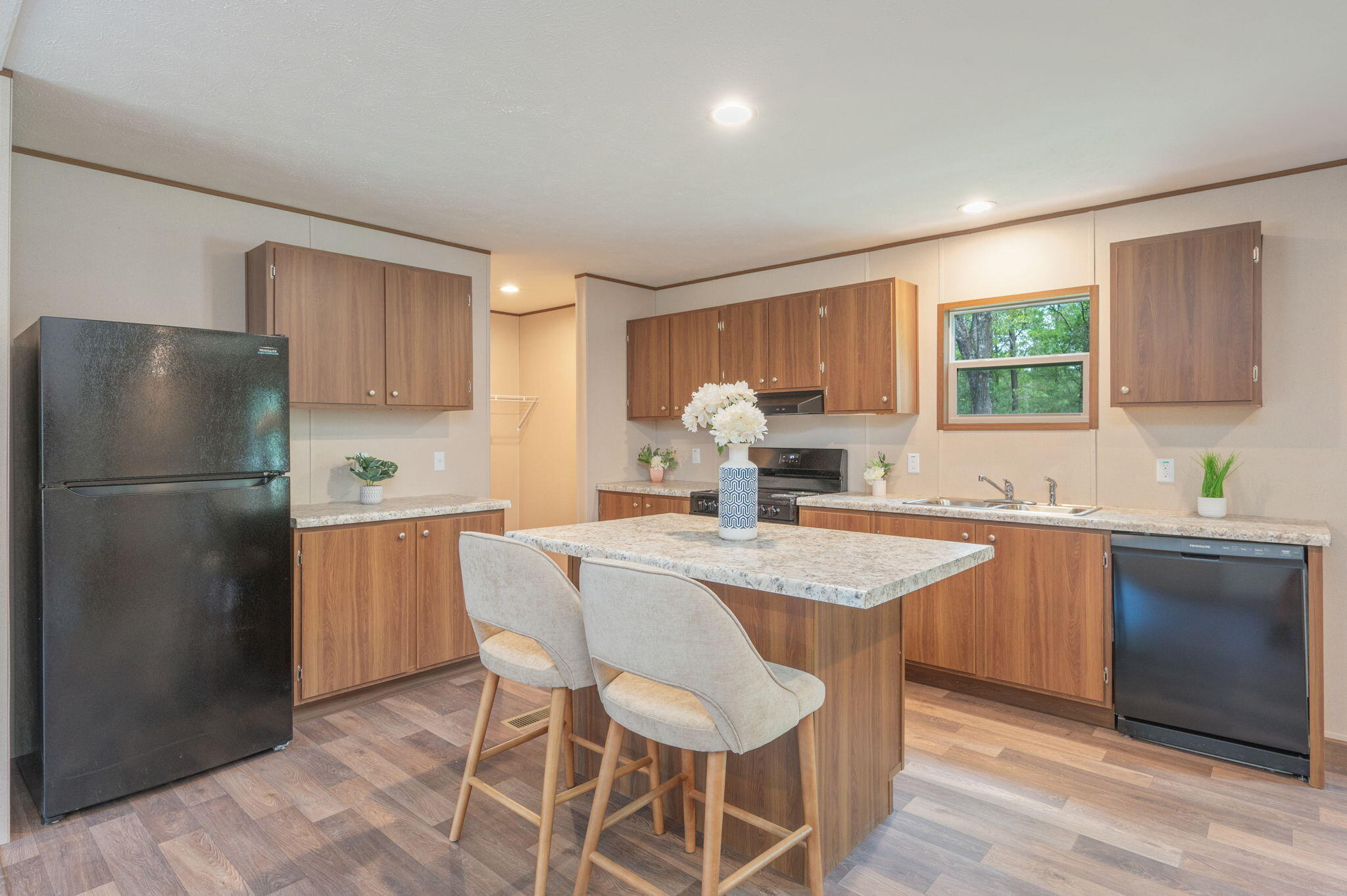 OAKWOOD HILLS UNIT 1 - Residential