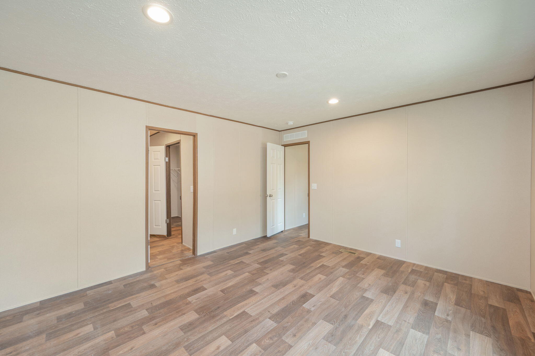OAKWOOD HILLS UNIT 1 - Residential