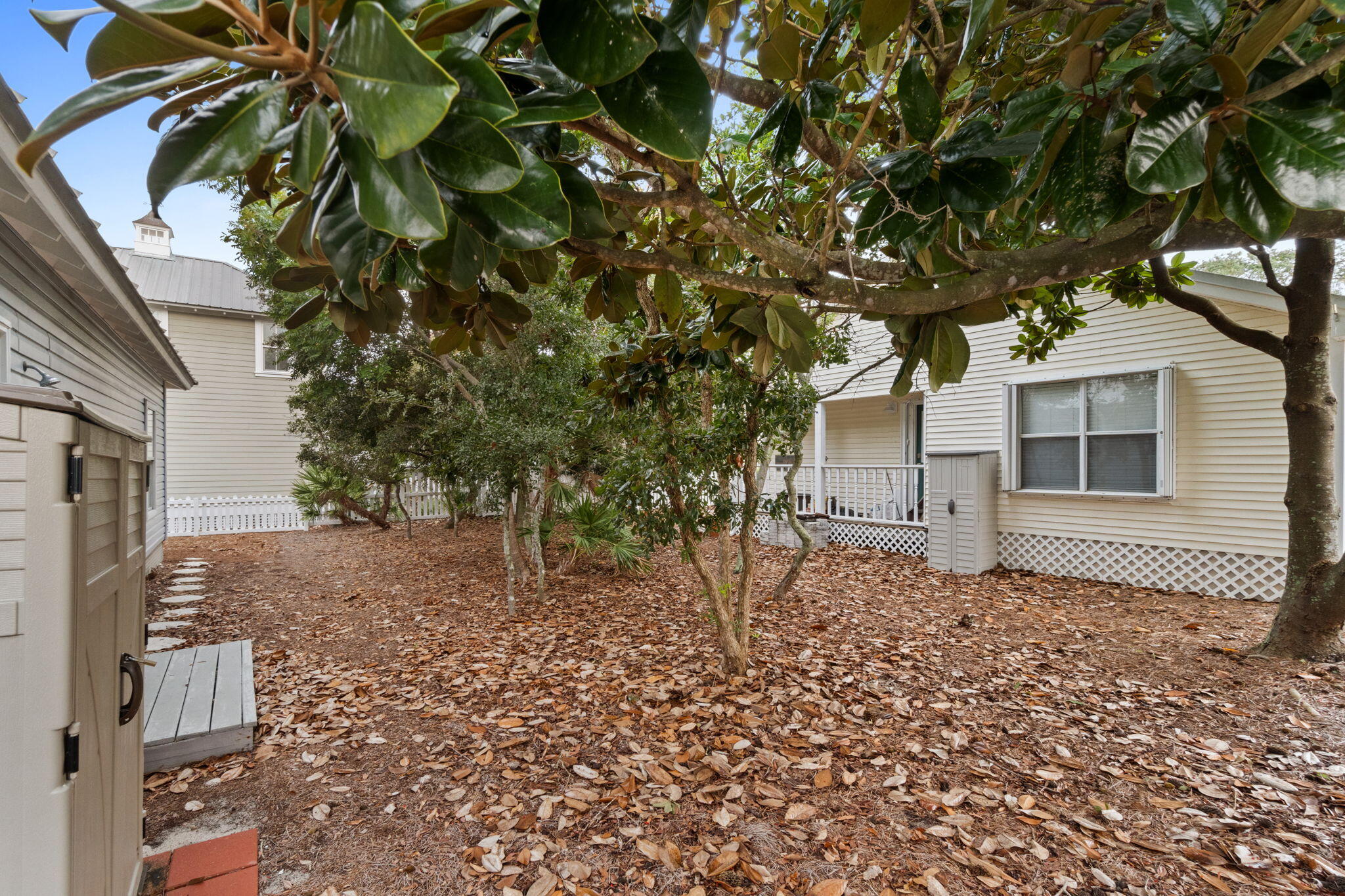 CRYSTAL BEACH - Residential