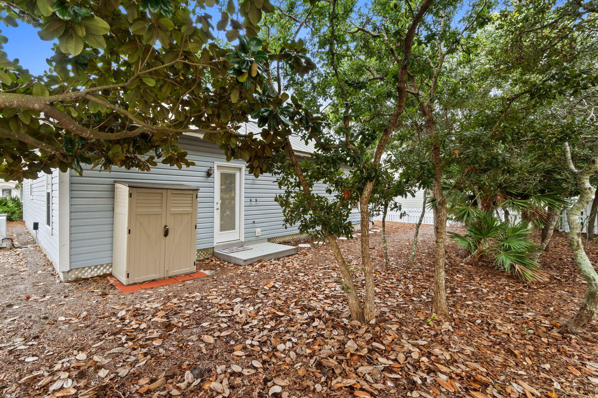 CRYSTAL BEACH - Residential