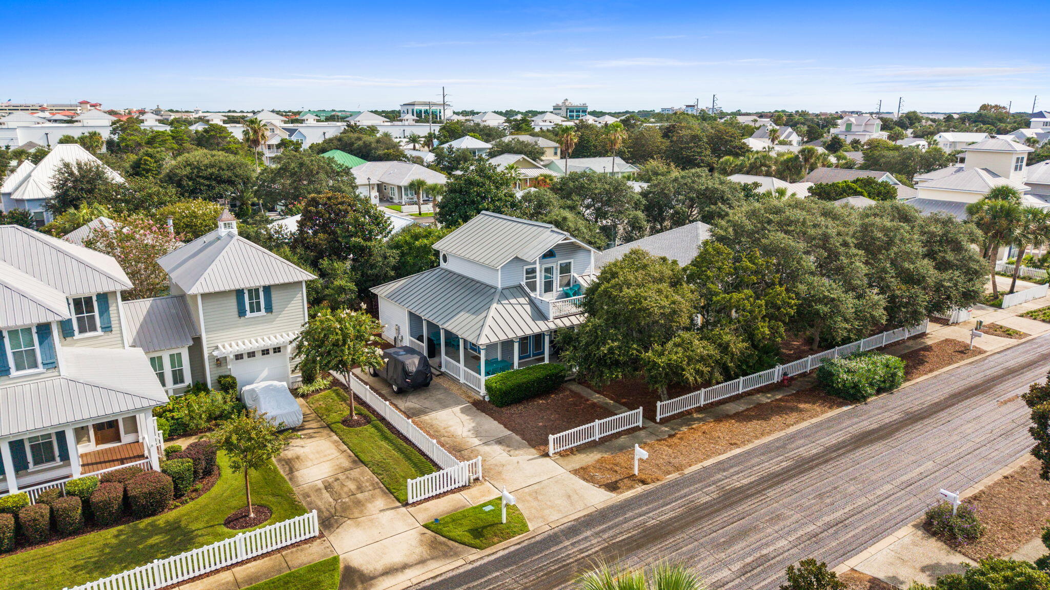CRYSTAL BEACH - Residential