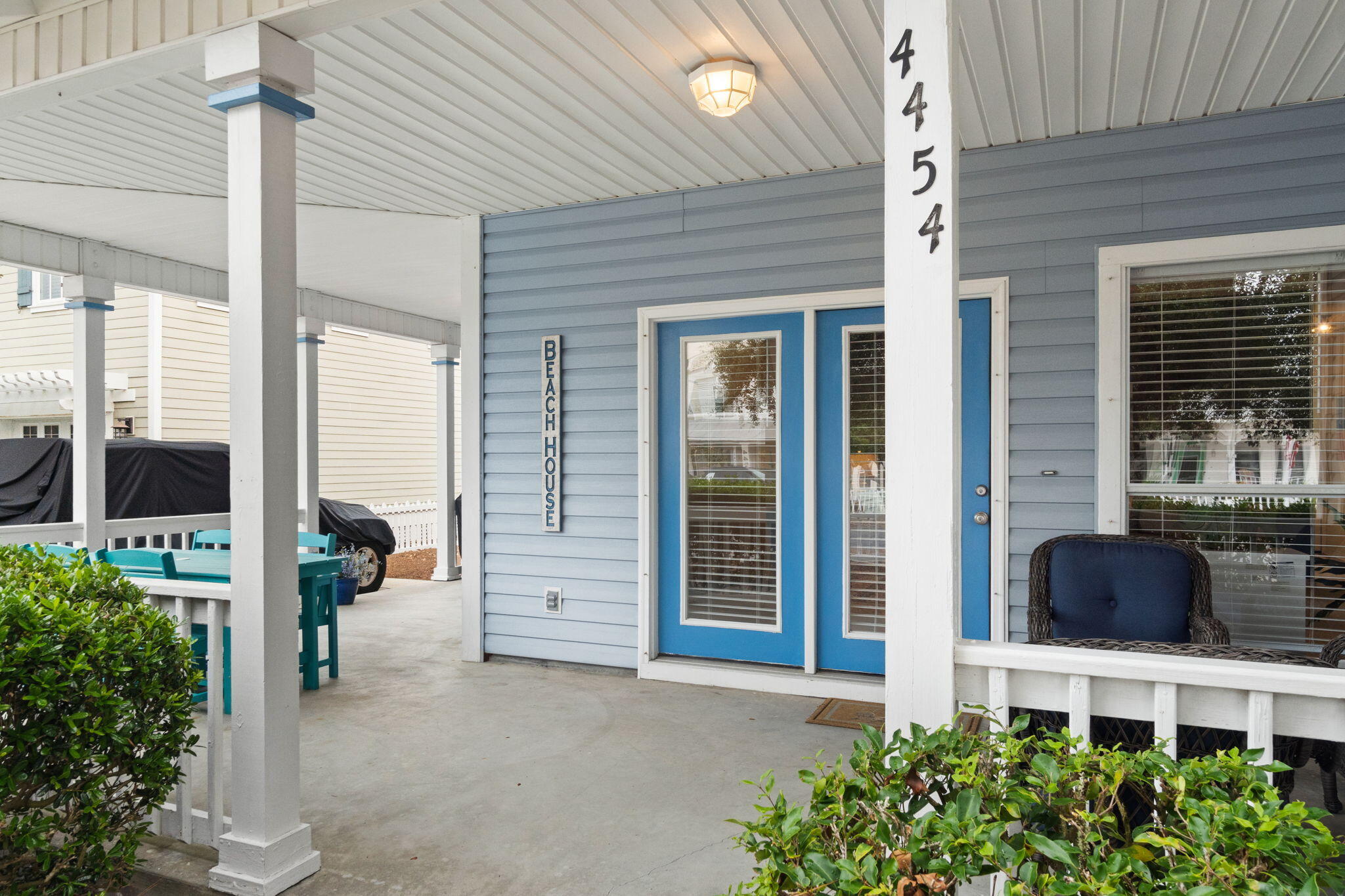 CRYSTAL BEACH - Residential
