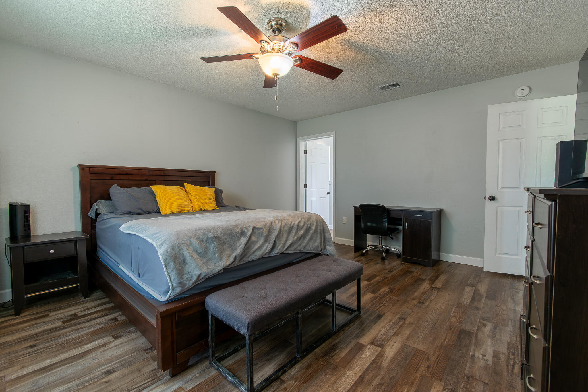CREETWOOD PLACE - Residential