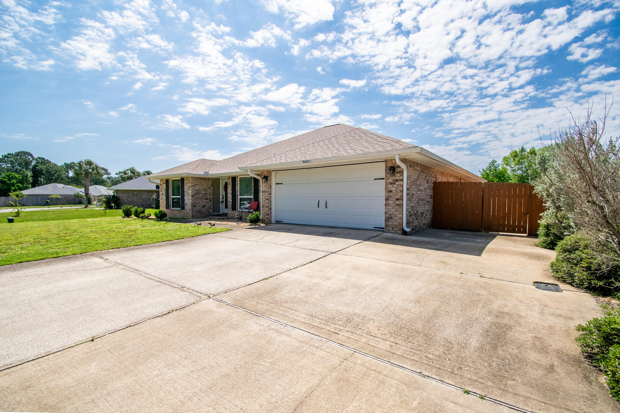 CREETWOOD PLACE - Residential