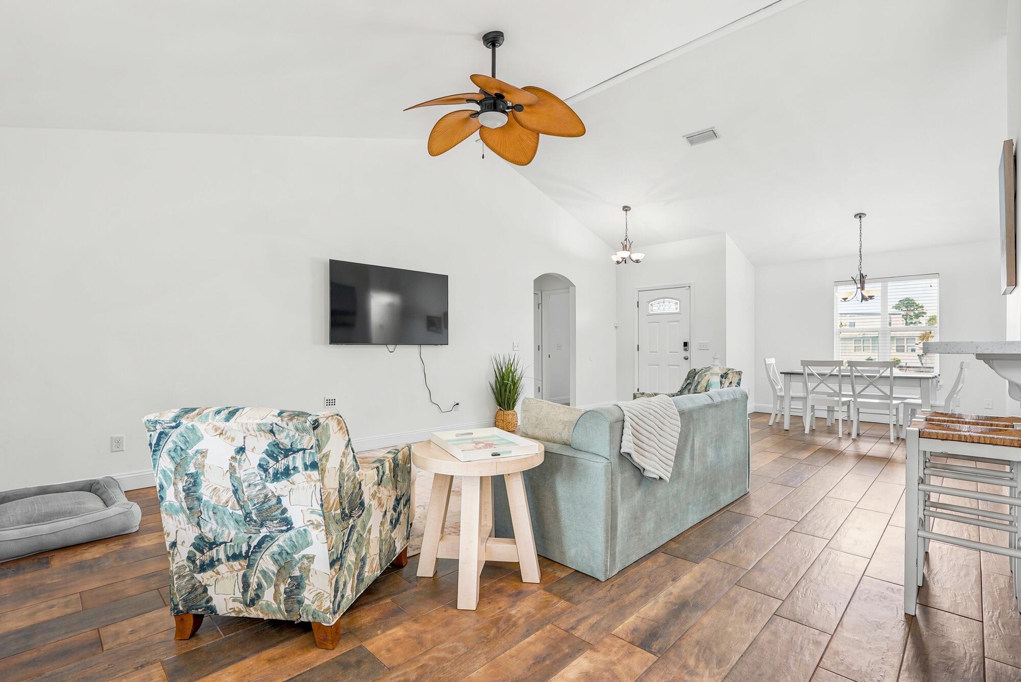 TREASURE ISLAND - Residential