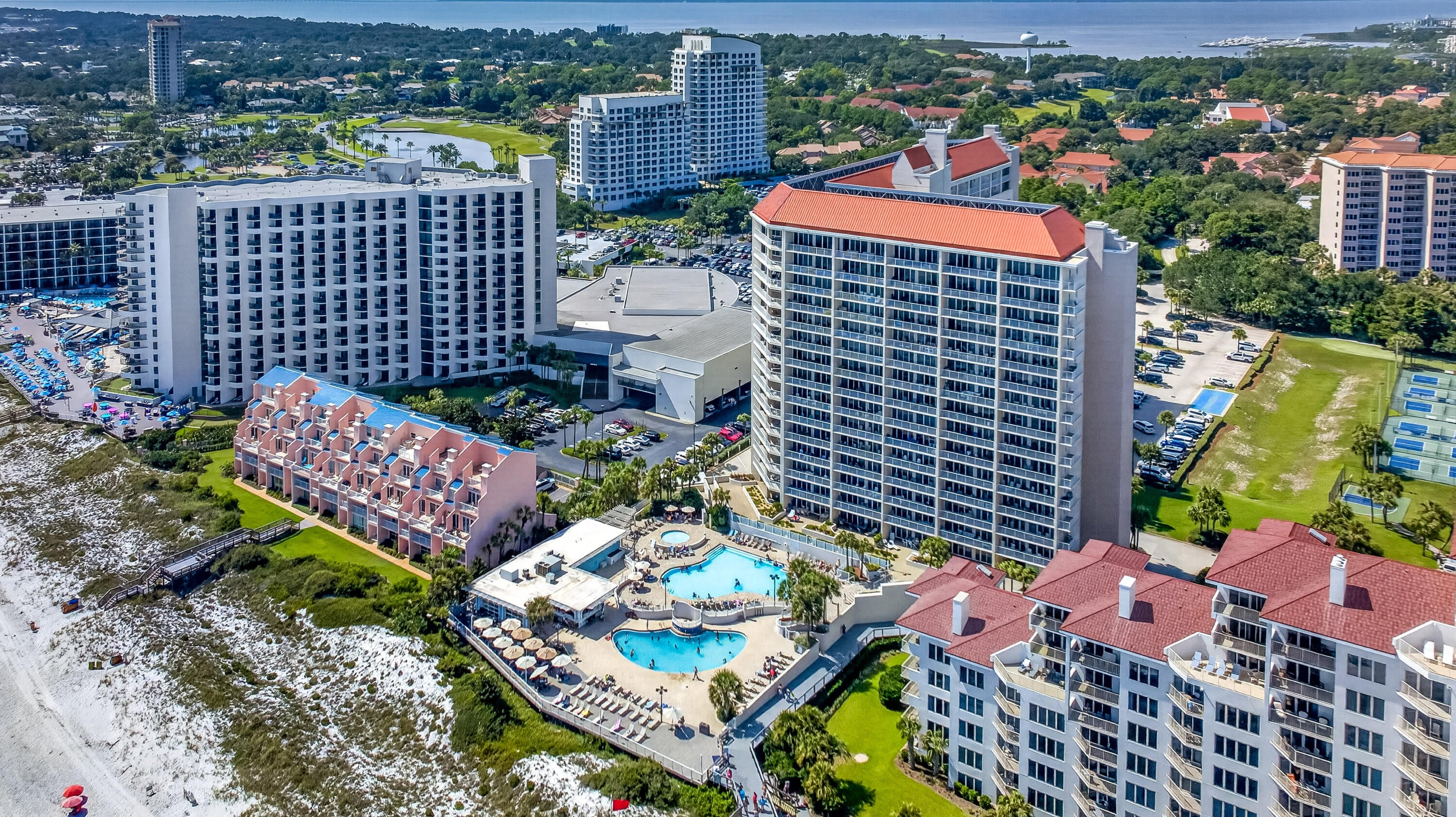 TIDES AT TOPS'L - Residential