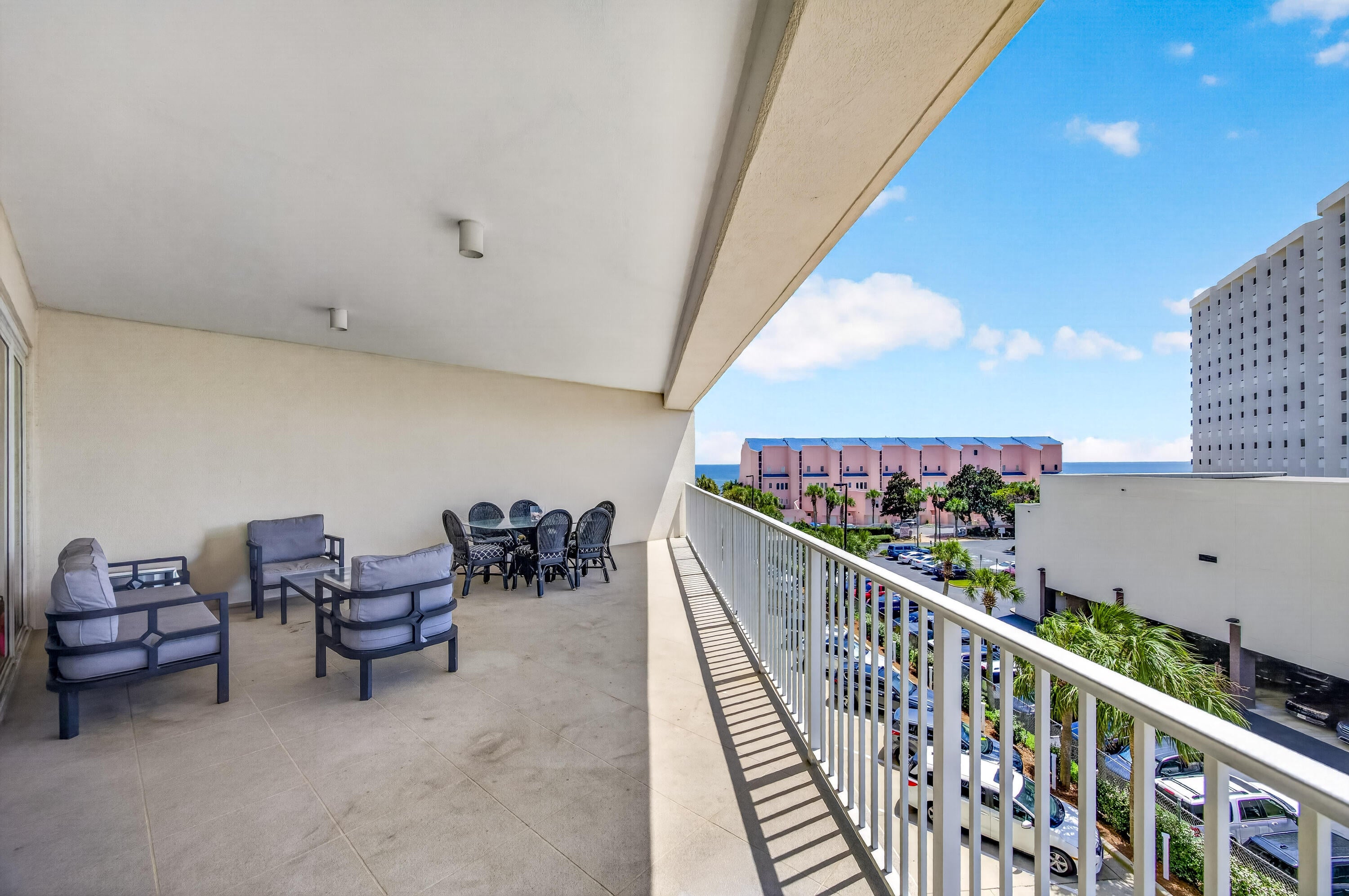 TIDES AT TOPS'L - Residential