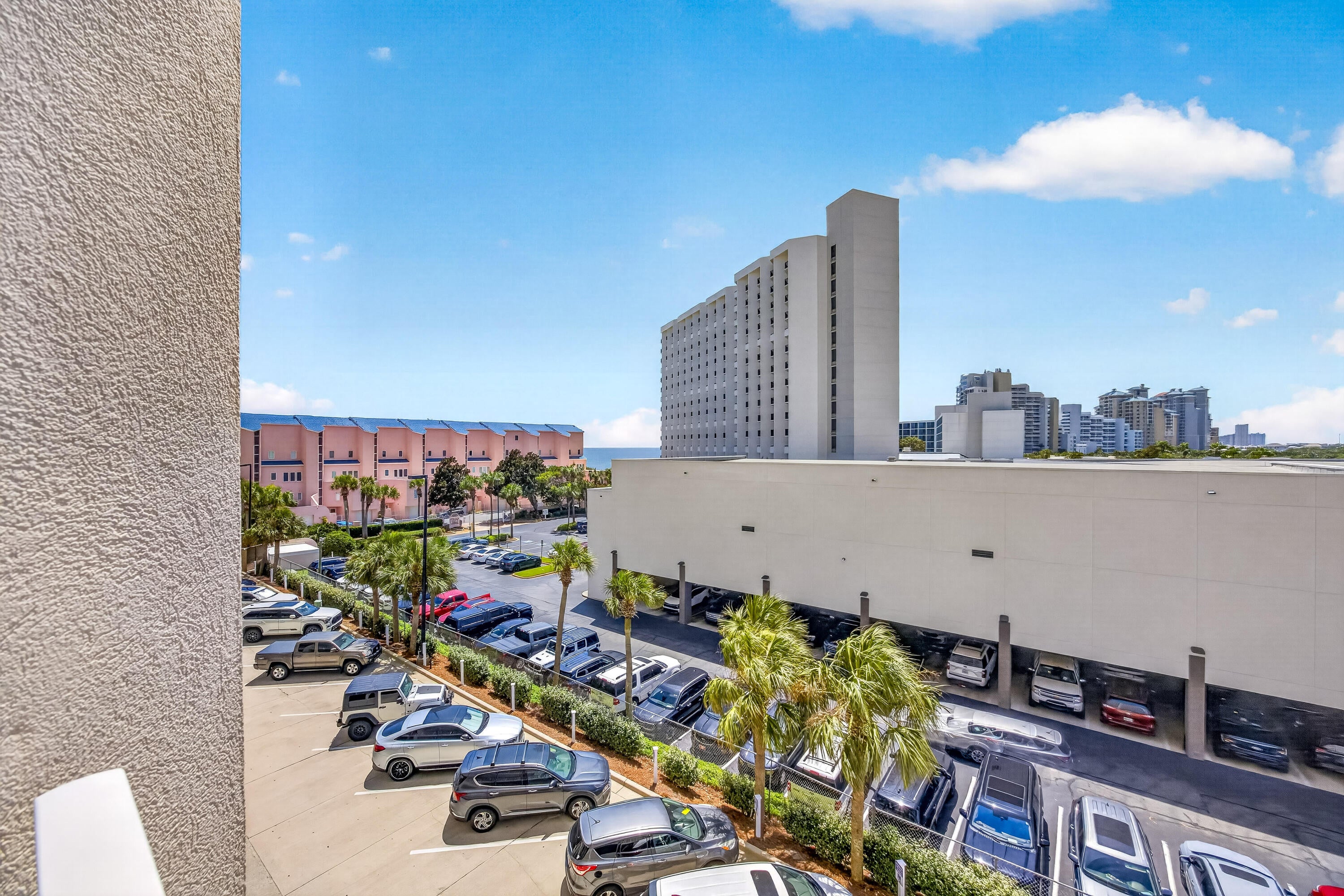 TIDES AT TOPS'L - Residential