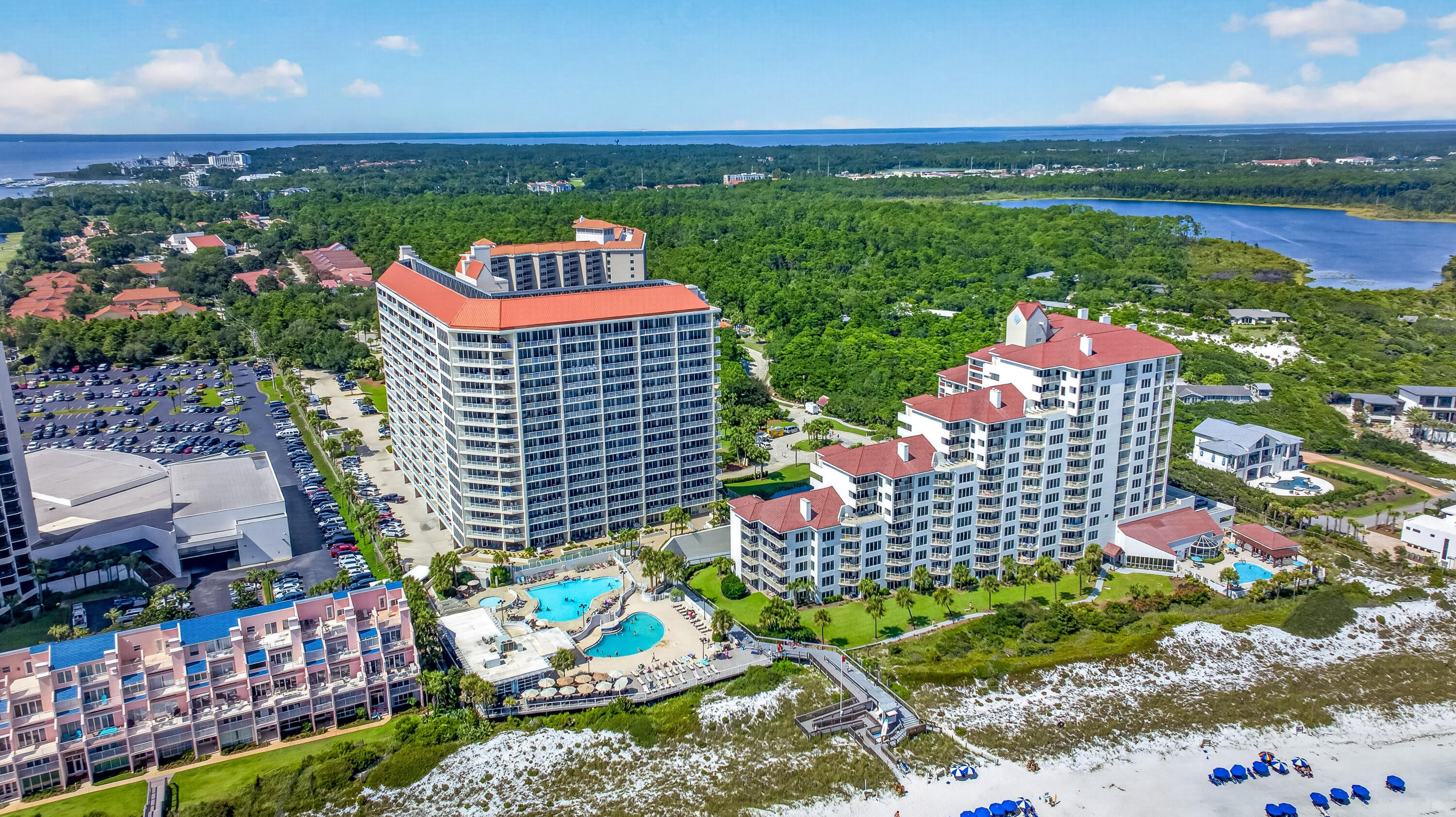 TIDES AT TOPS'L - Residential