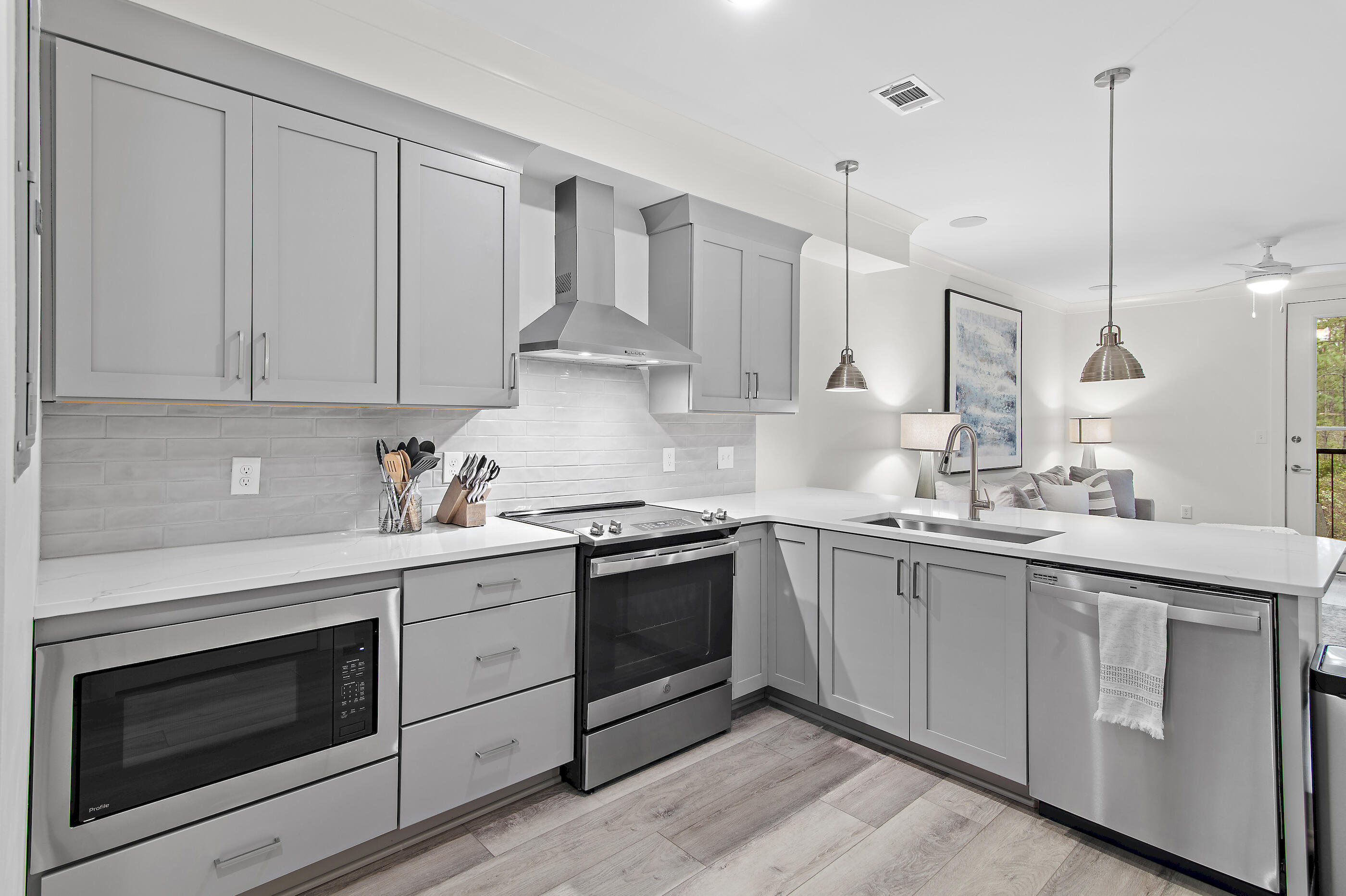 Pinewood 30A - Residential Lease