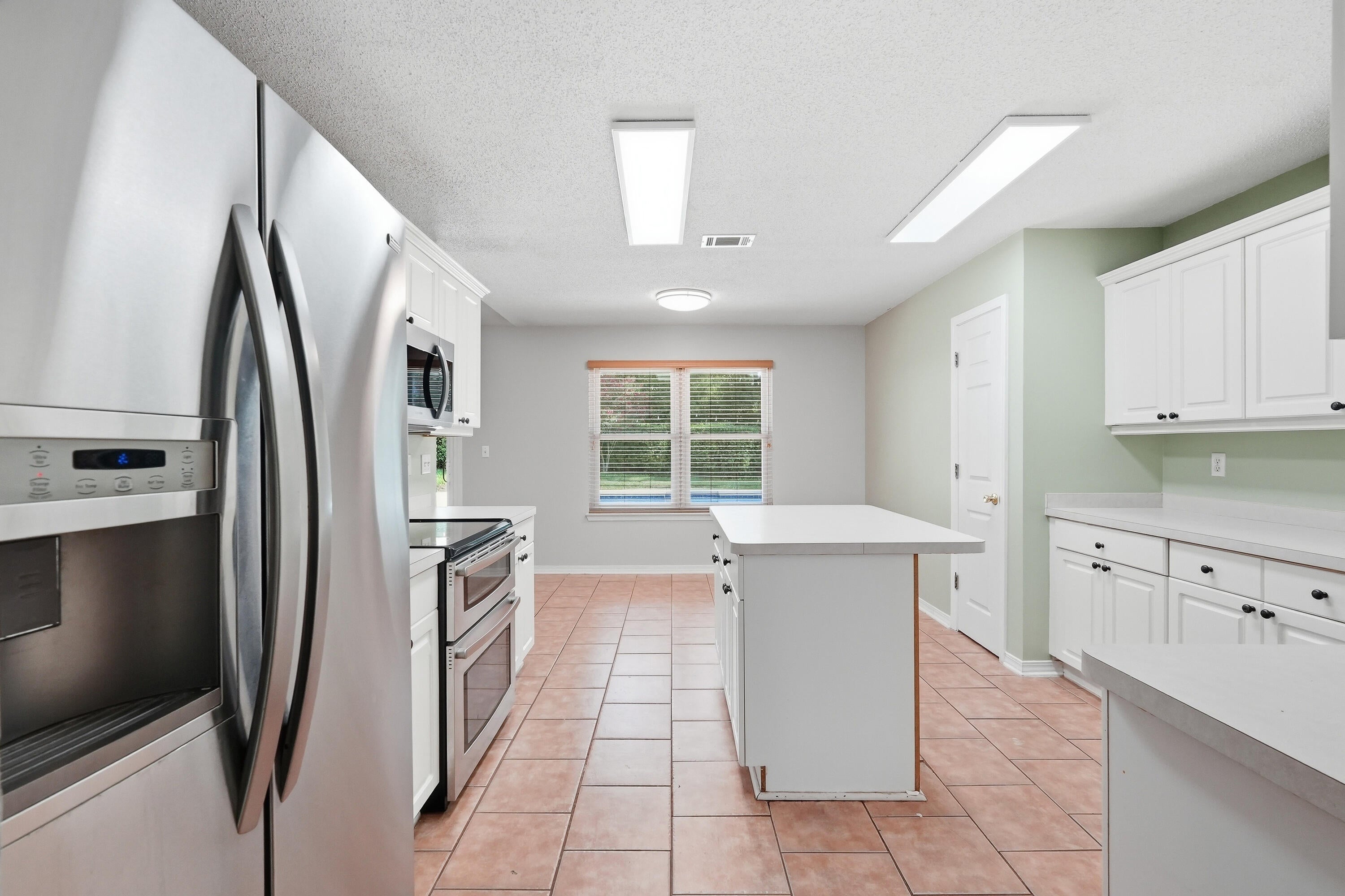 COUNTRYVIEW ESTATES 4TH ADDN PH 6 - Residential Lease