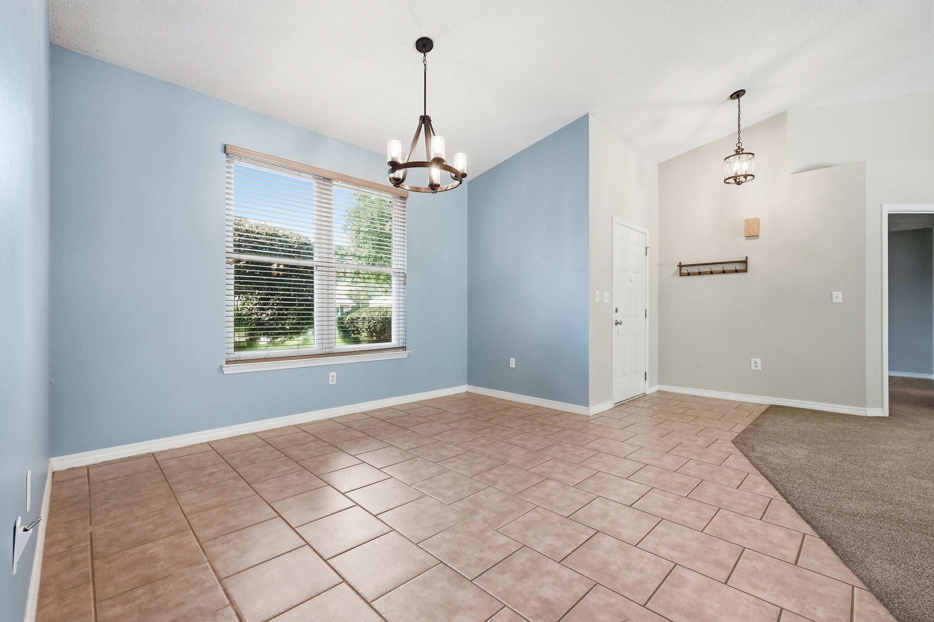 COUNTRYVIEW ESTATES 4TH ADDN PH 6 - Residential Lease