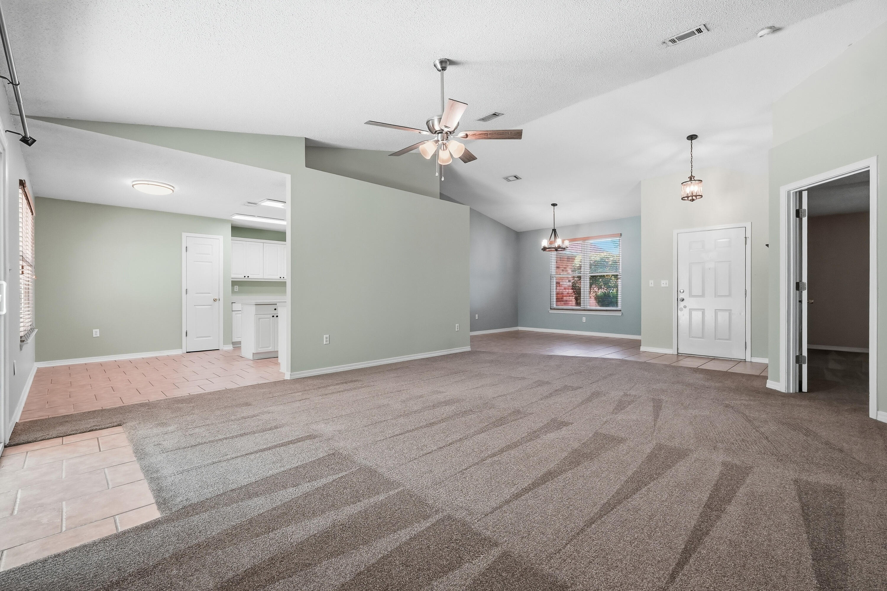 COUNTRYVIEW ESTATES 4TH ADDN PH 6 - Residential Lease