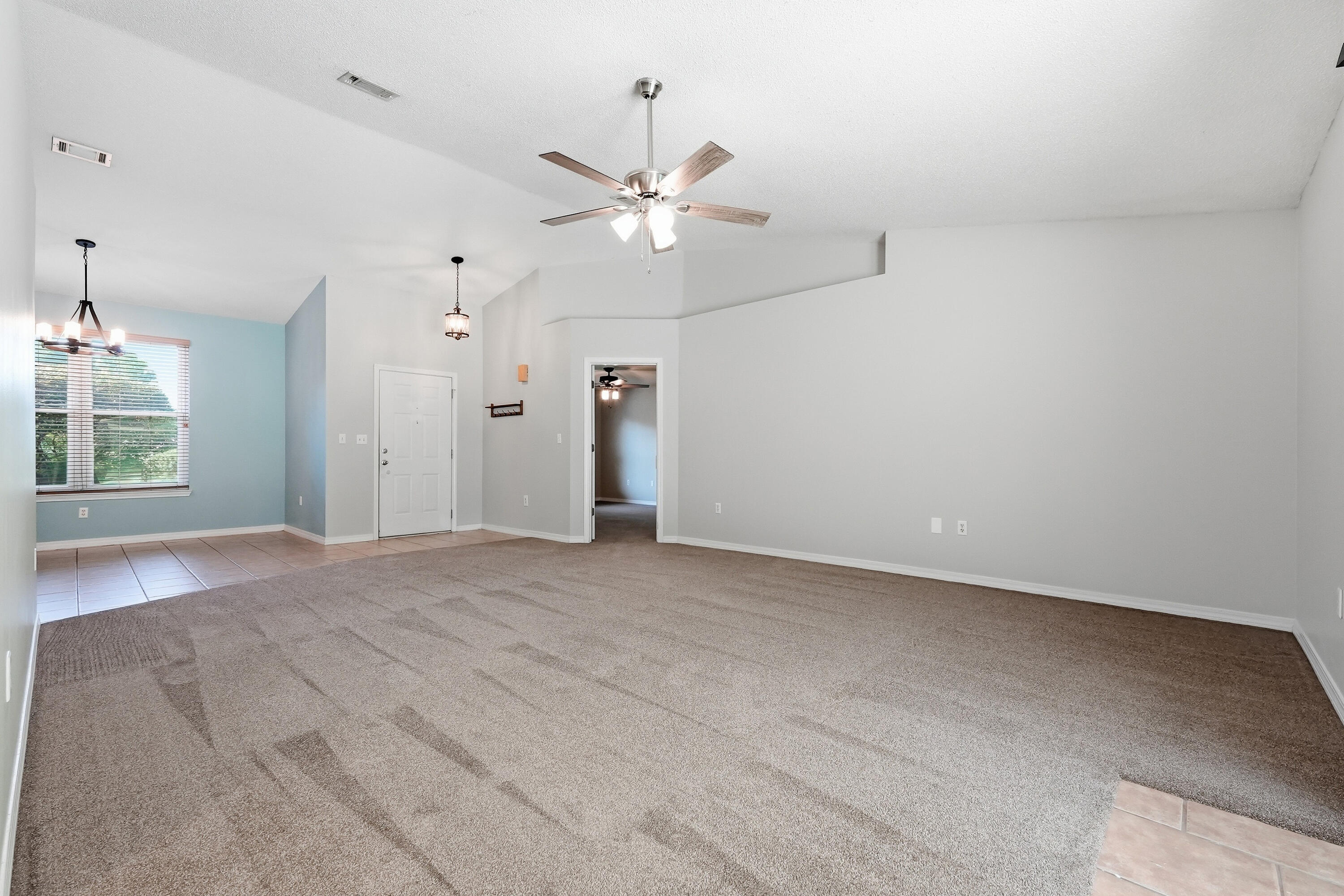 COUNTRYVIEW ESTATES 4TH ADDN PH 6 - Residential Lease