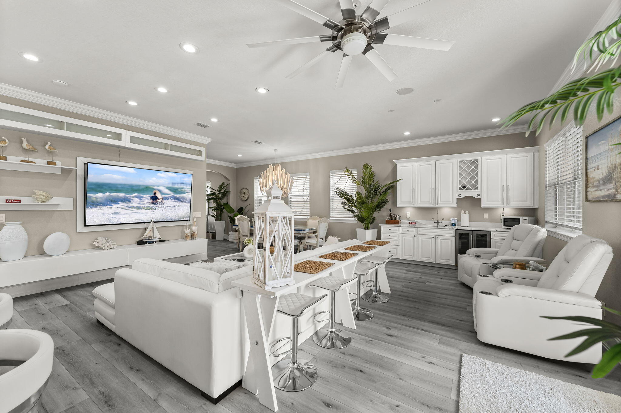 LOT 3 SPYGLASS VILLAS S/D TOGETHER WITH A 25% OWNERSHIP OF SPYGLASS DR & RETENTION AREA AS SHOWN ON - Residential