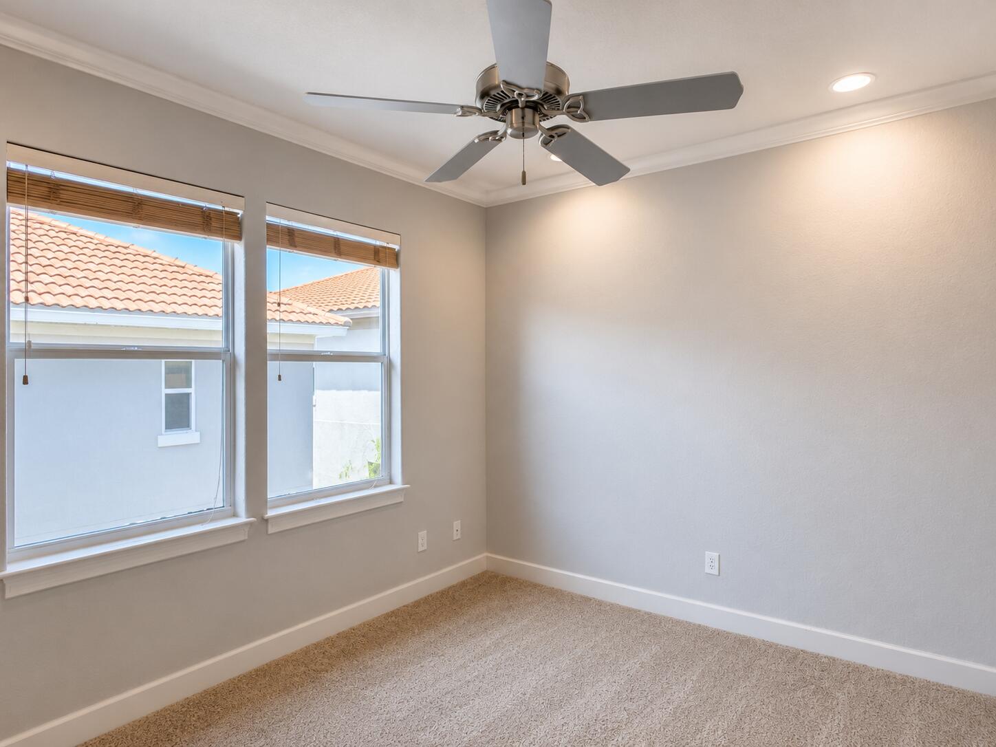 CALUSA BAY S/D - Residential Lease