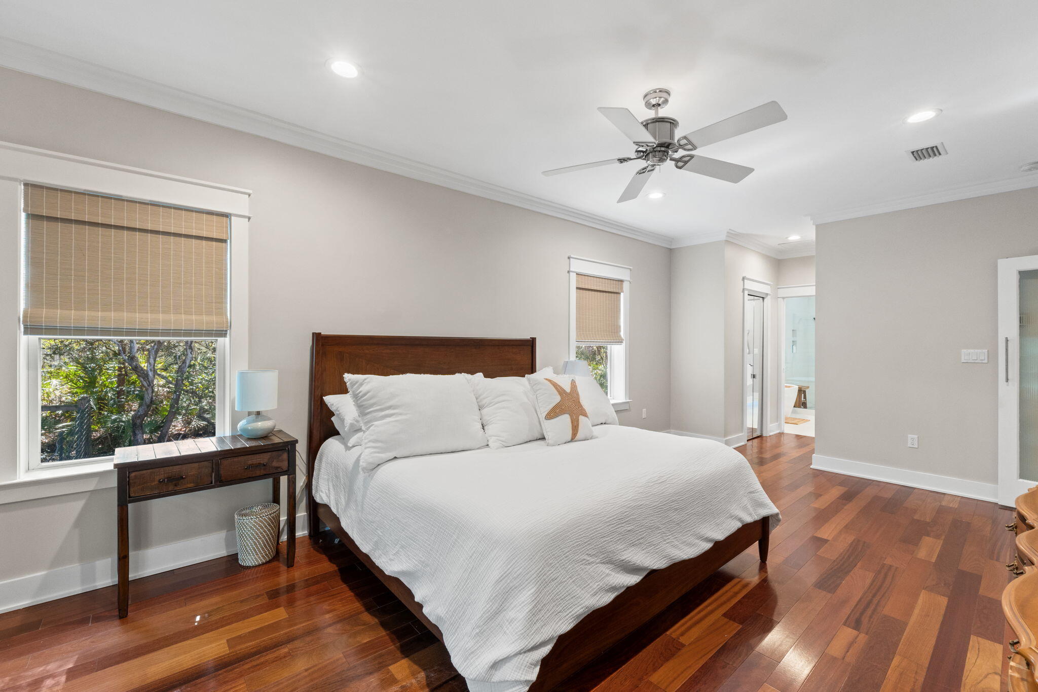 BAY MAGNOLIA - Residential