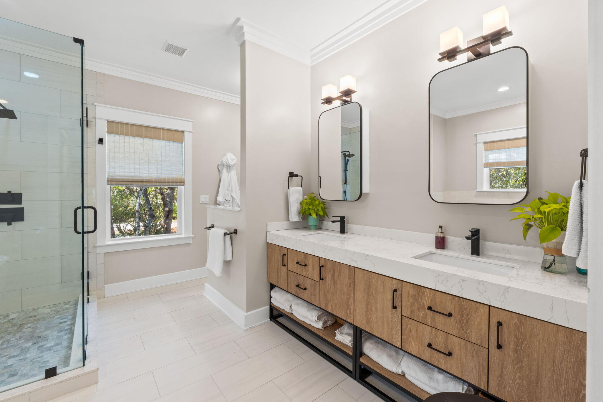 BAY MAGNOLIA - Residential